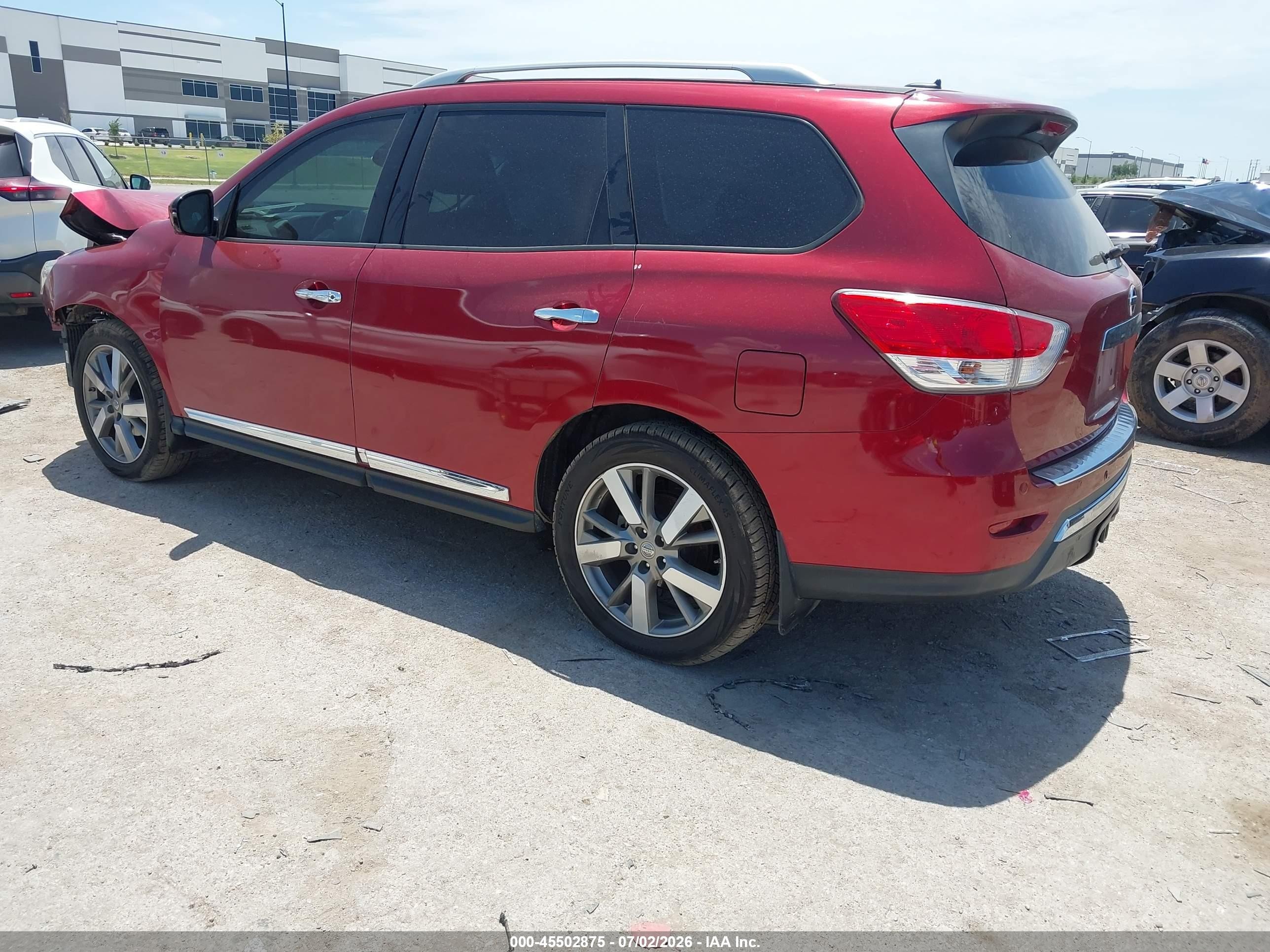 2015 Nissan Pathfinder Platinum Red vin: 5N1AR2MM2FC608608
