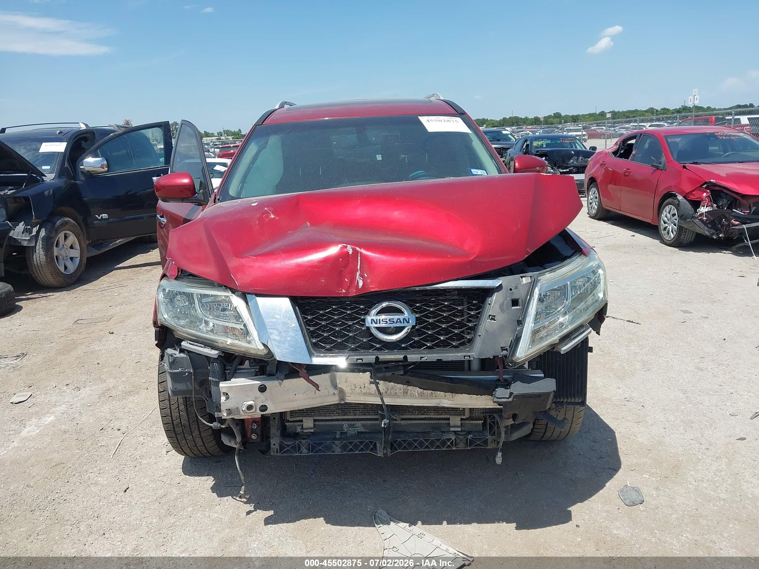 2015 Nissan Pathfinder Platinum Red vin: 5N1AR2MM2FC608608