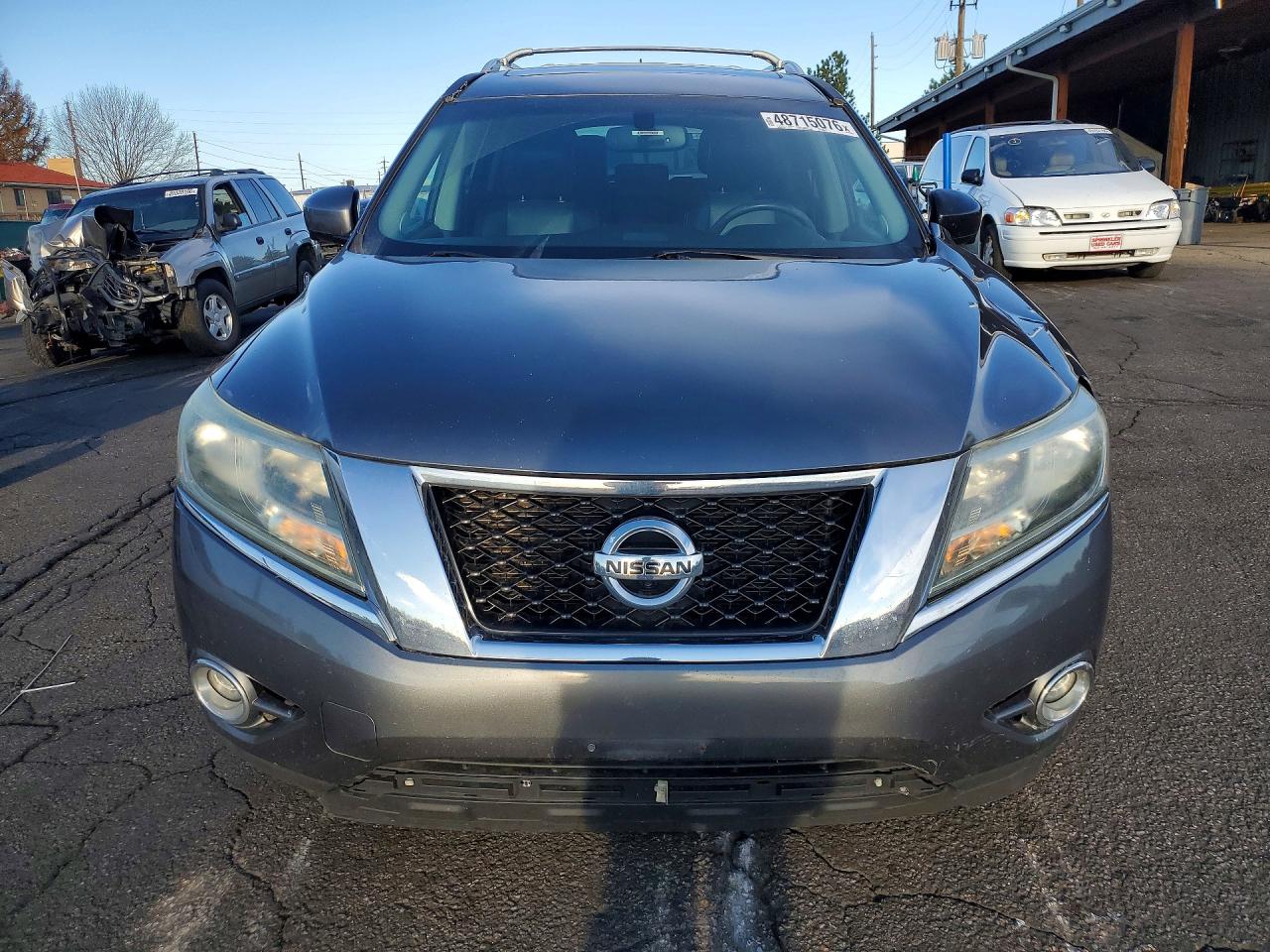2015 Nissan Pathfinder Platinum Gray vin: 5N1AR2MM2FC613209