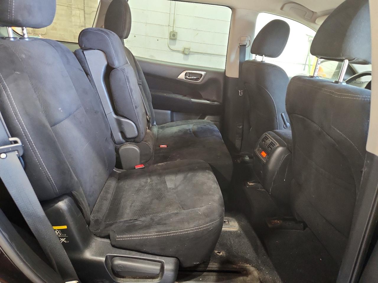2015 Nissan Pathfinder S Black vin: 5N1AR2MM2FC616384