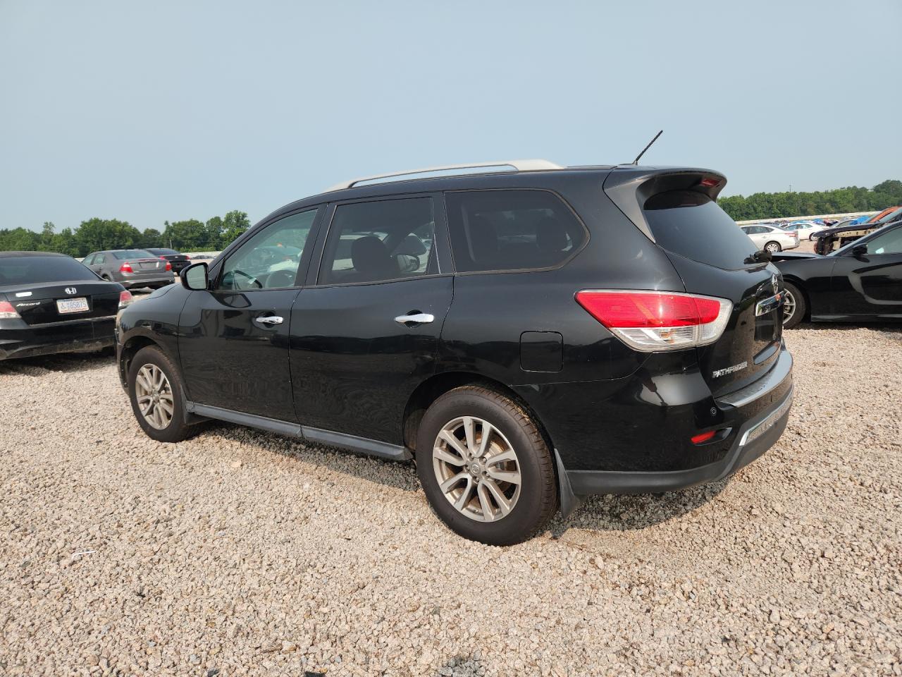 2015 Nissan Pathfinder Sv Black vin: 5N1AR2MM2FC622718