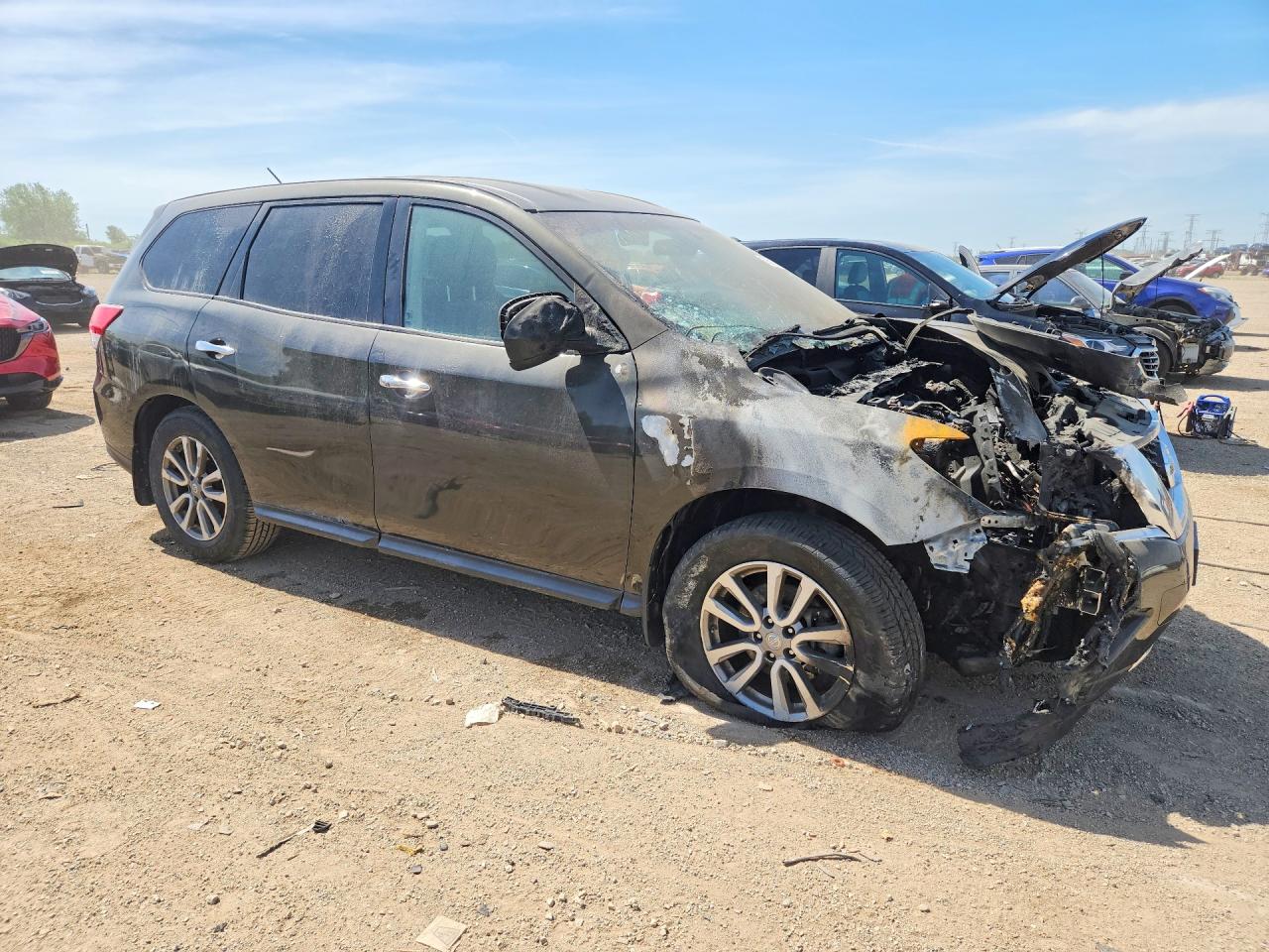 2015 Nissan Pathfinder S Серый vin: 5N1AR2MM2FC629362