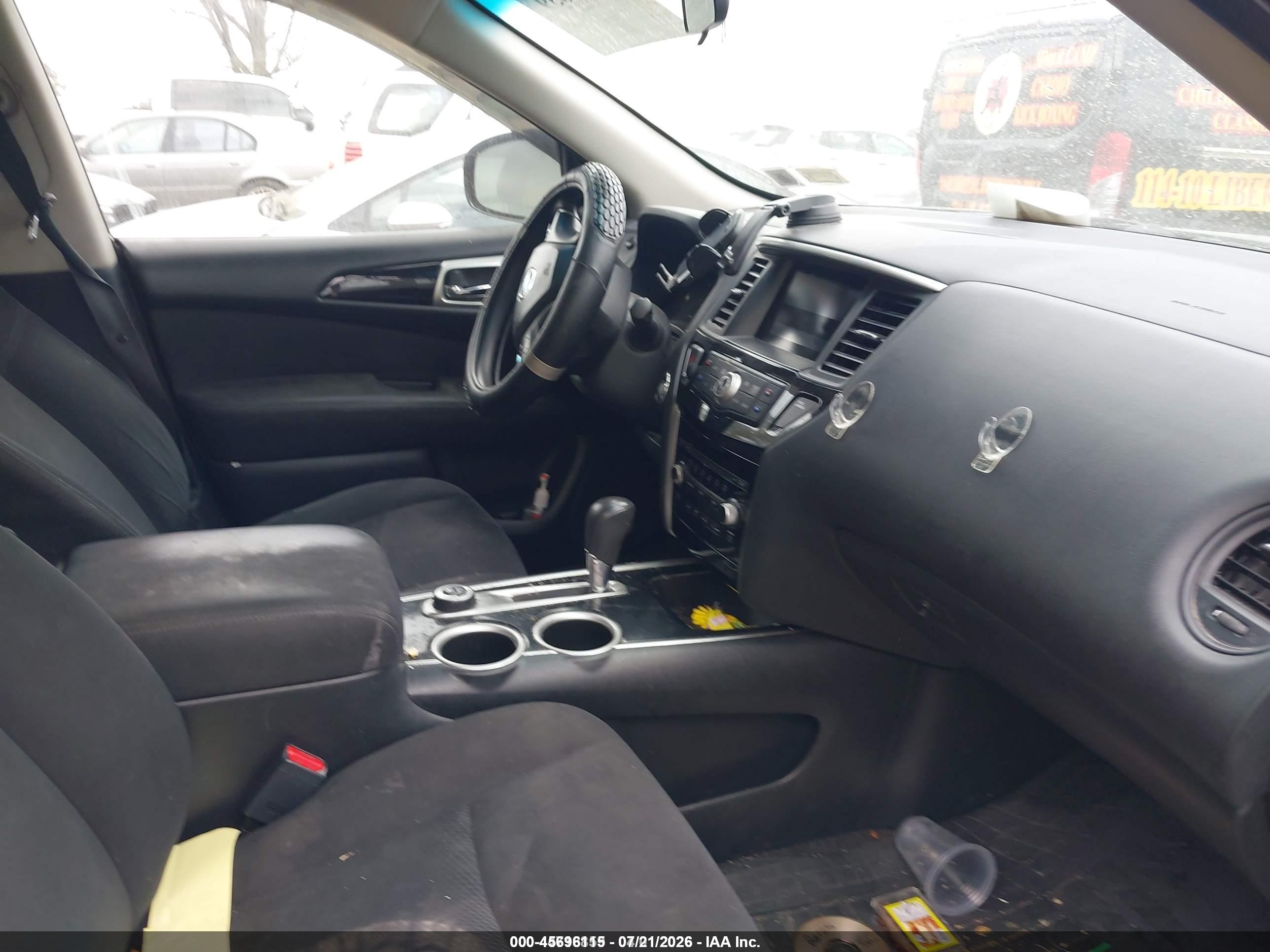 2015 Nissan Pathfinder S Gray vin: 5N1AR2MM2FC634755