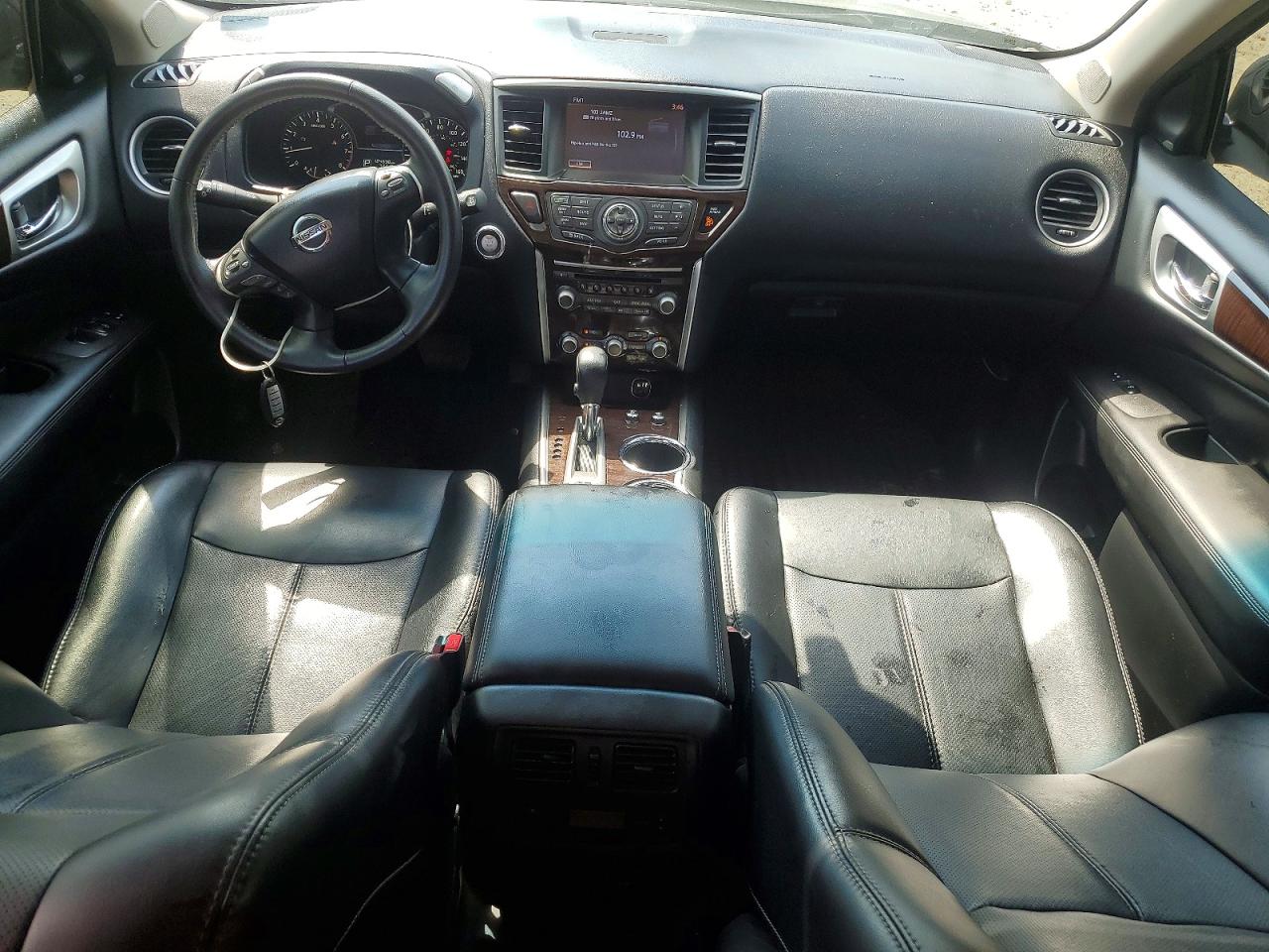 2015 Nissan Pathfinder S Silver vin: 5N1AR2MM2FC637588