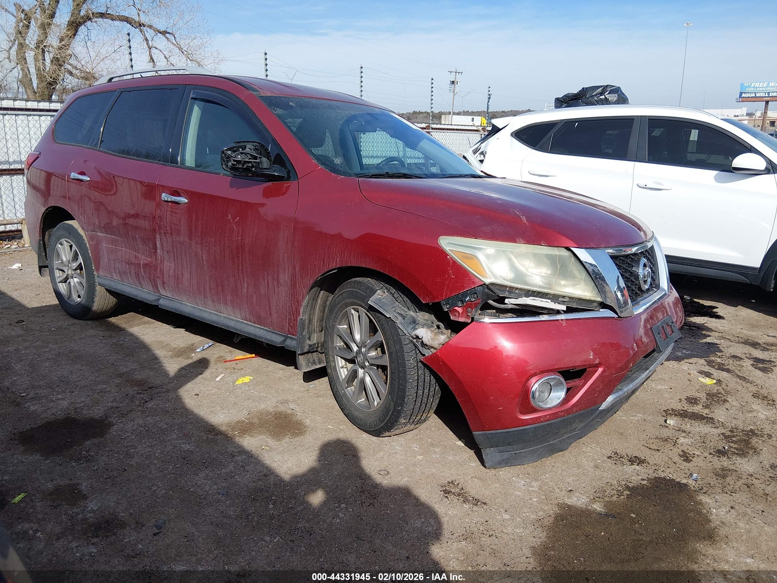 2015 Nissan Pathfinder S Red vin: 5N1AR2MM2FC648798