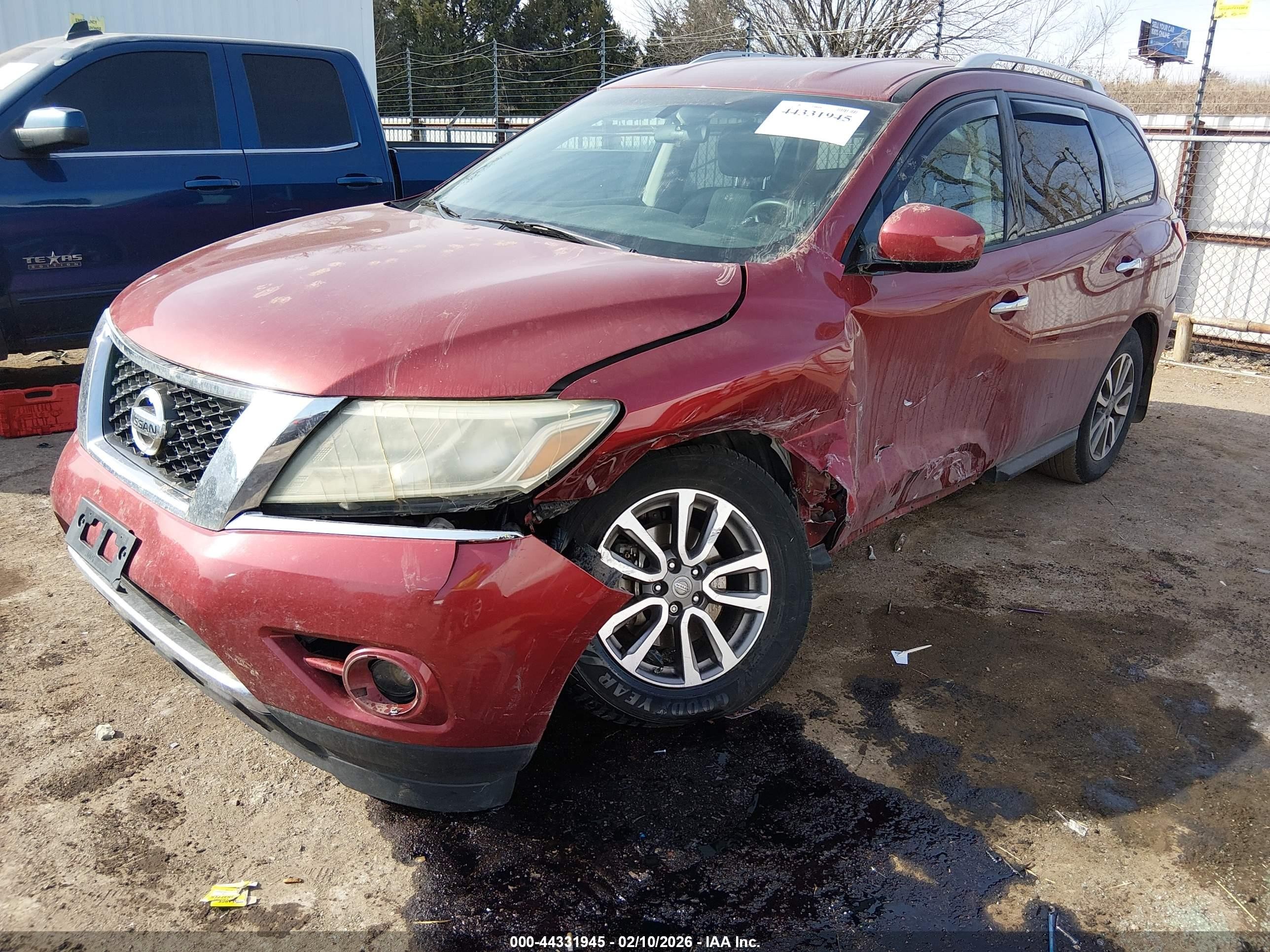 2015 Nissan Pathfinder S Red vin: 5N1AR2MM2FC648798
