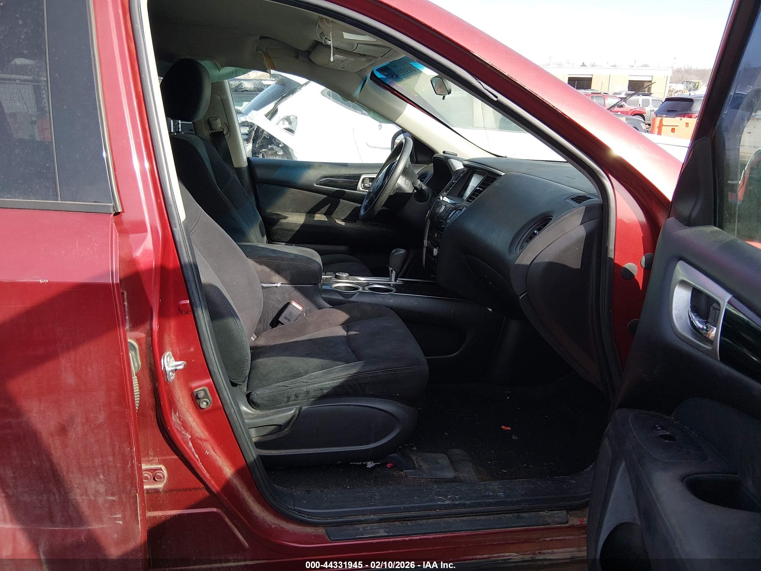 2015 Nissan Pathfinder S Red vin: 5N1AR2MM2FC648798