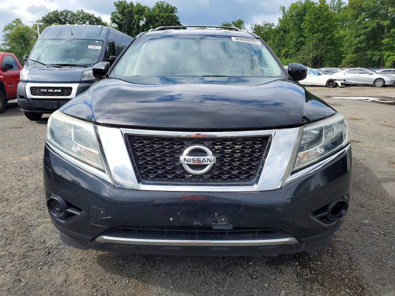 2015 Nissan Pathfinder S Черный vin: 5N1AR2MM2FC650132