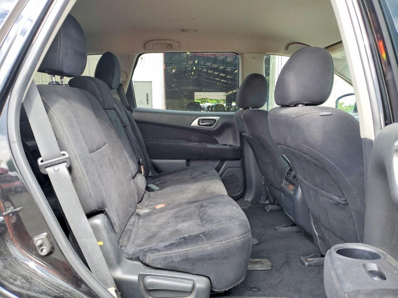 2015 Nissan Pathfinder S Черный vin: 5N1AR2MM2FC650132