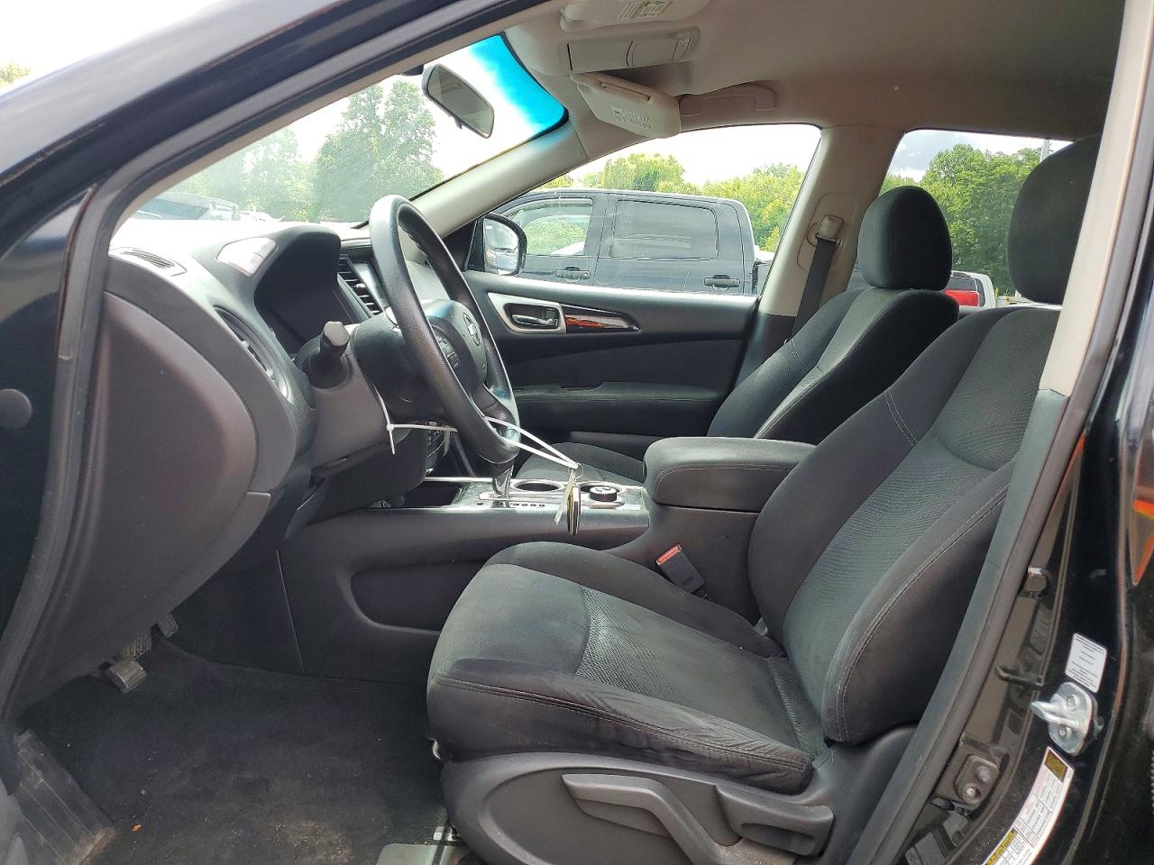 2015 Nissan Pathfinder S Черный vin: 5N1AR2MM2FC650132