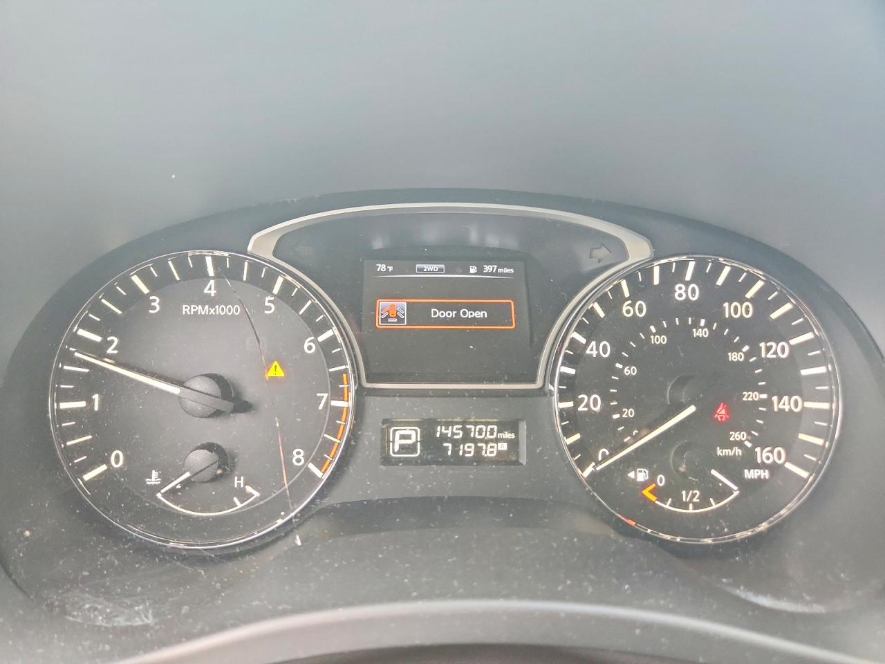 2015 Nissan Pathfinder Sv Tan vin: 5N1AR2MM2FC672082