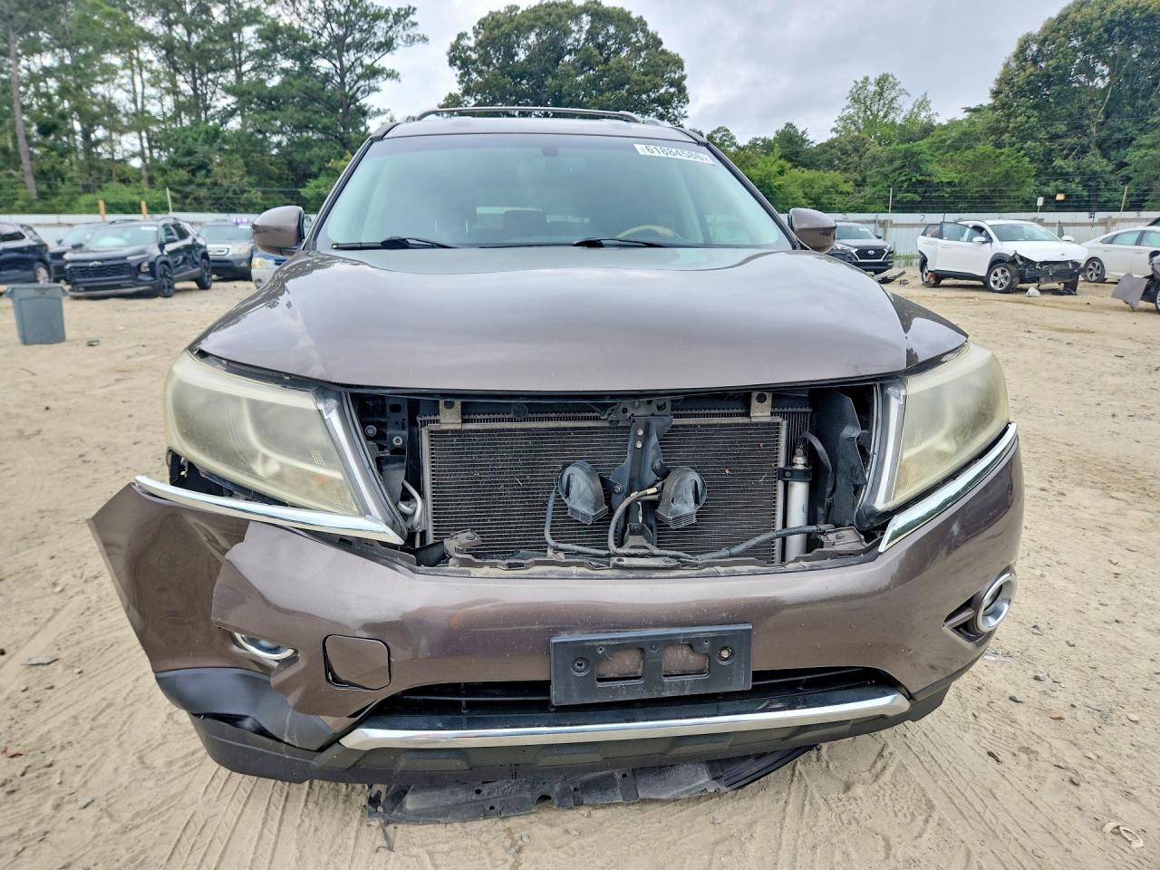 2015 Nissan Pathfinder Sv Tan vin: 5N1AR2MM2FC672082