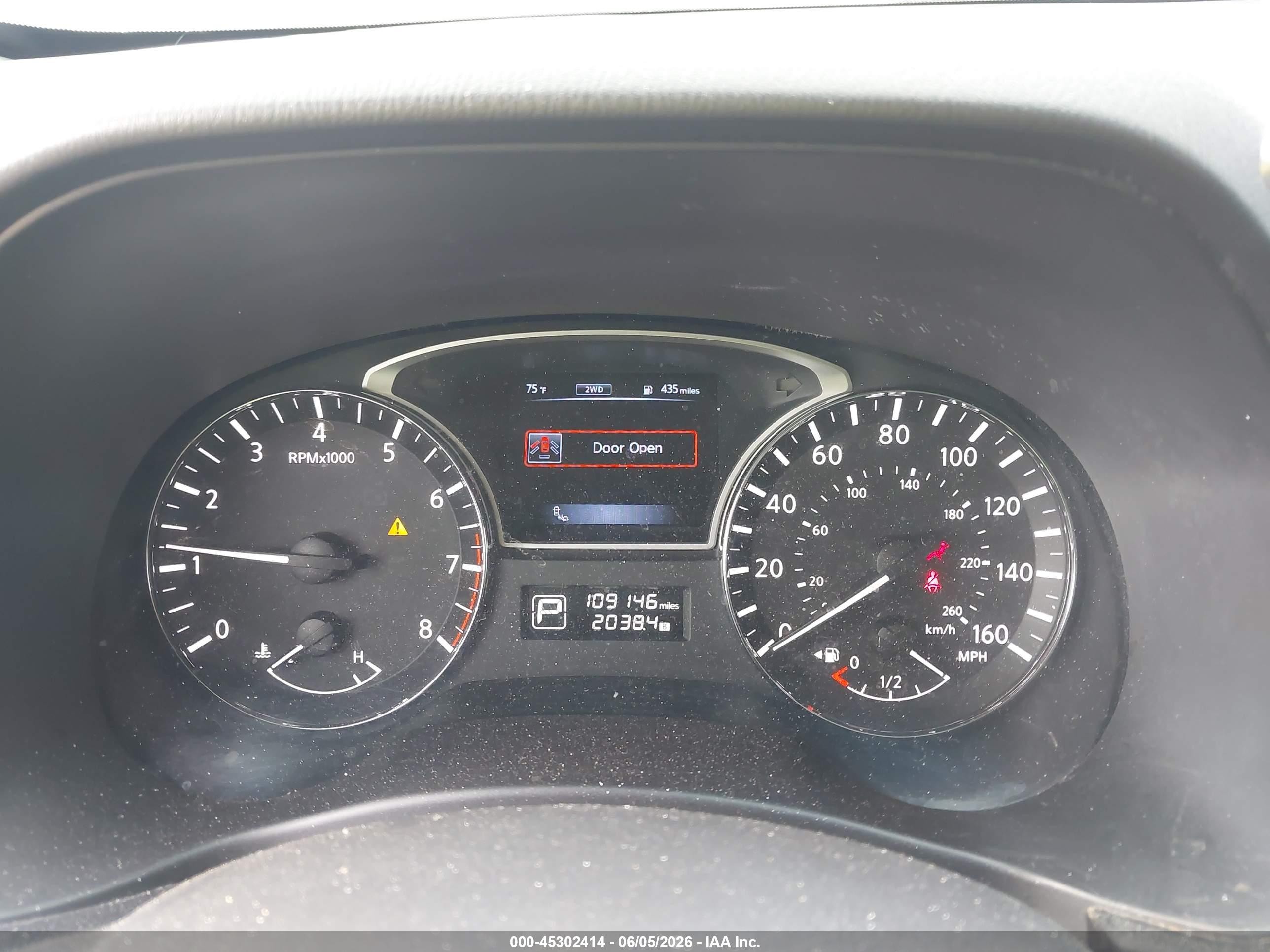 2015 Nissan Pathfinder Platinum White vin: 5N1AR2MM2FC687505