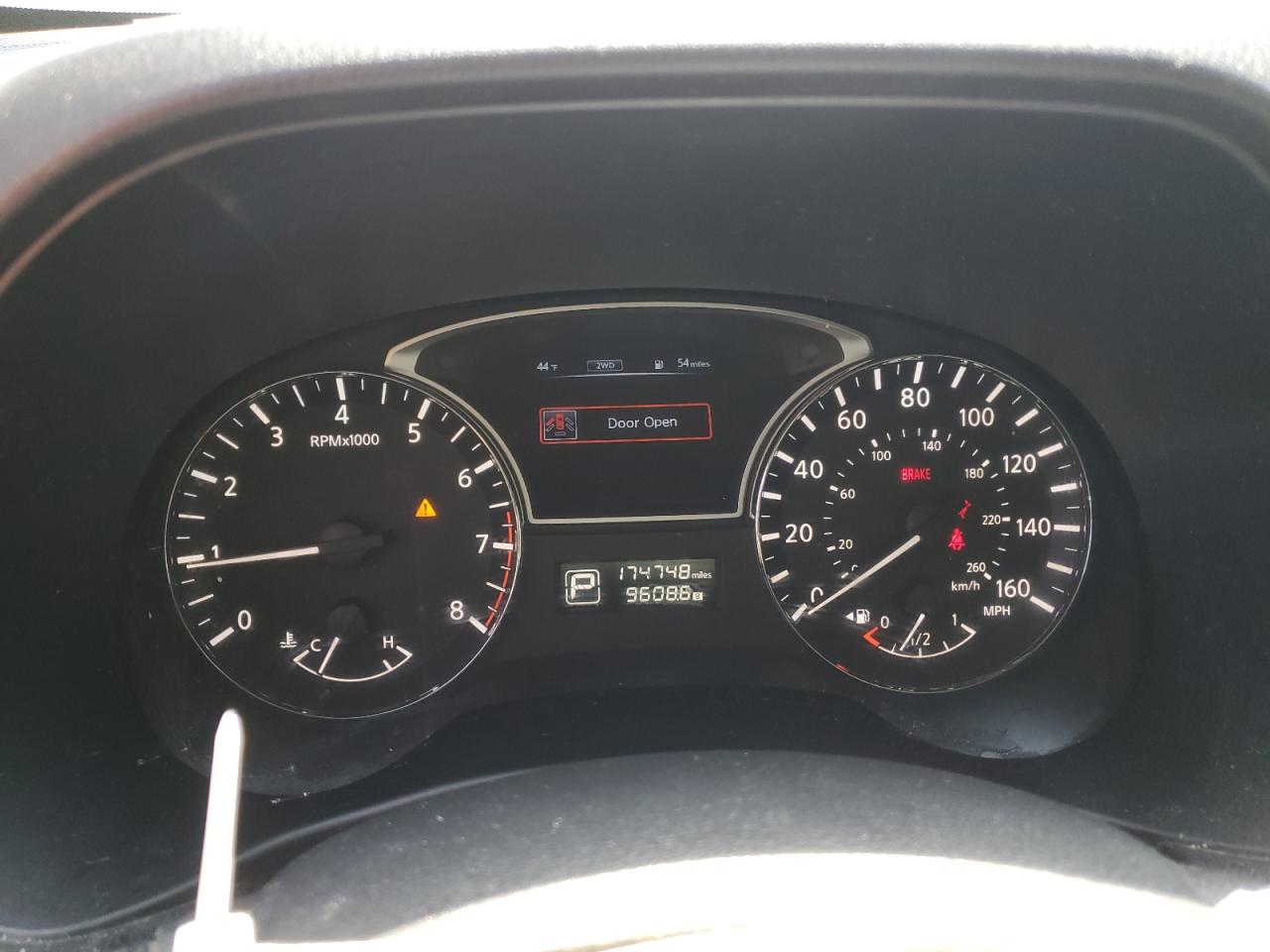 2015 Nissan Pathfinder S Black vin: 5N1AR2MM2FC689738 Damage: Warning Light - Air Bag, On, Unacceptable