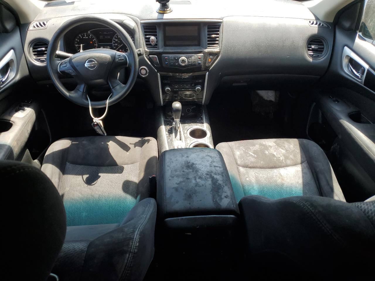 2015 Nissan Pathfinder S Black vin: 5N1AR2MM2FC689738 Damage: Front Center Armrest, Worn, Replacement Required
