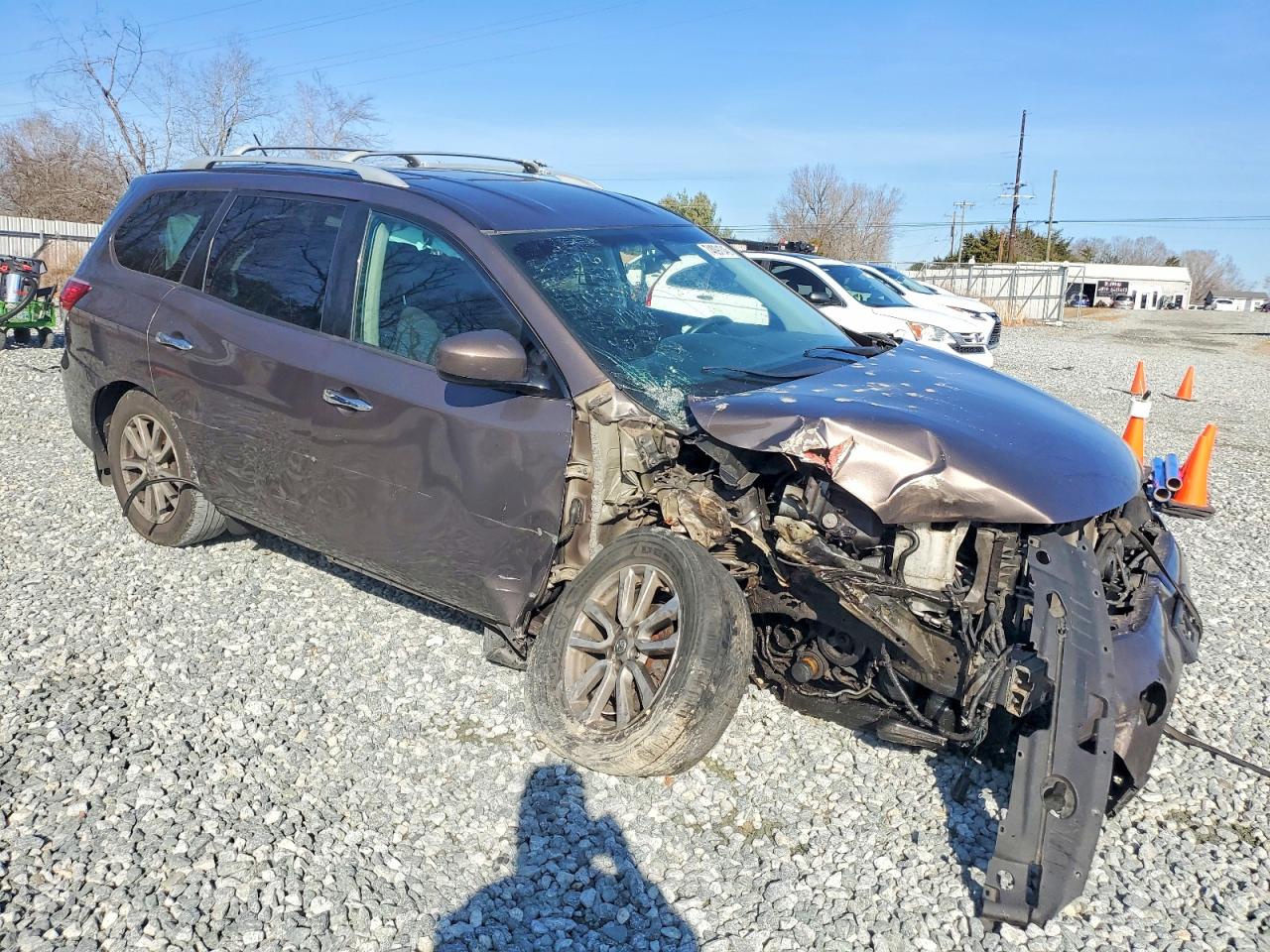 2015 Nissan Pathfinder S Gray vin: 5N1AR2MM2FC703315