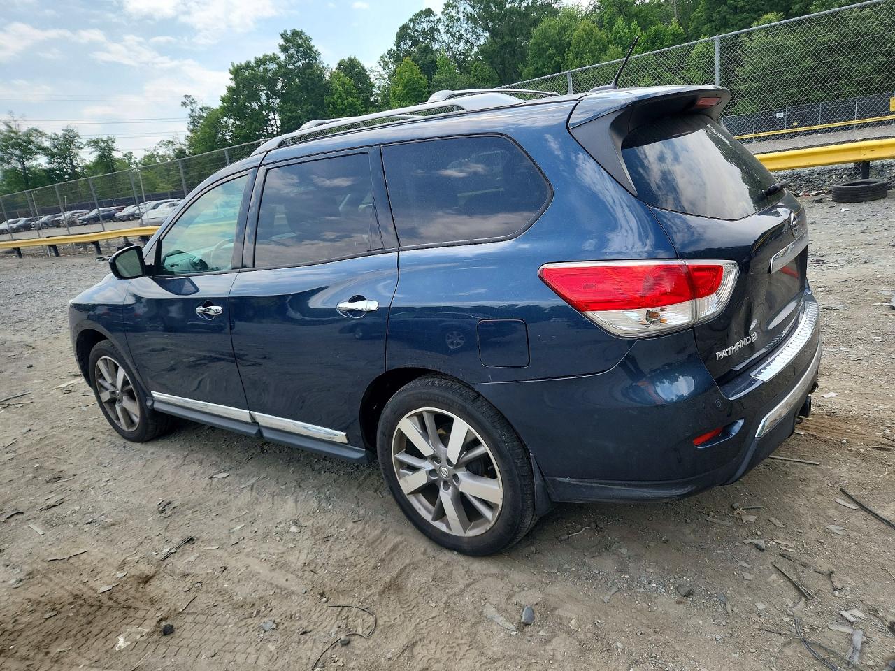 2013 Nissan Pathfinder S Синий vin: 5N1AR2MM3DC611854