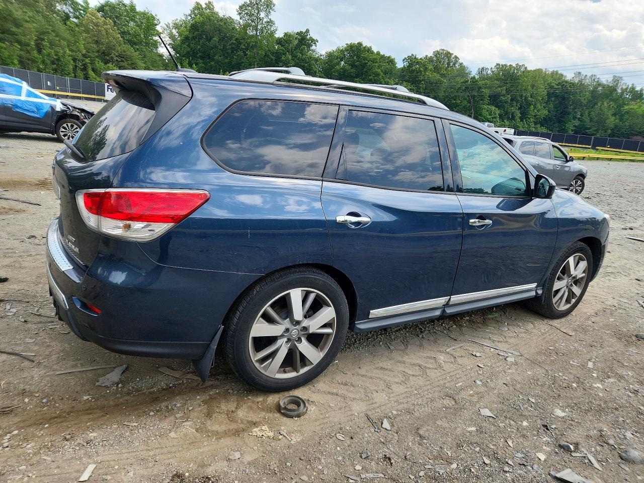 2013 Nissan Pathfinder S Синий vin: 5N1AR2MM3DC611854