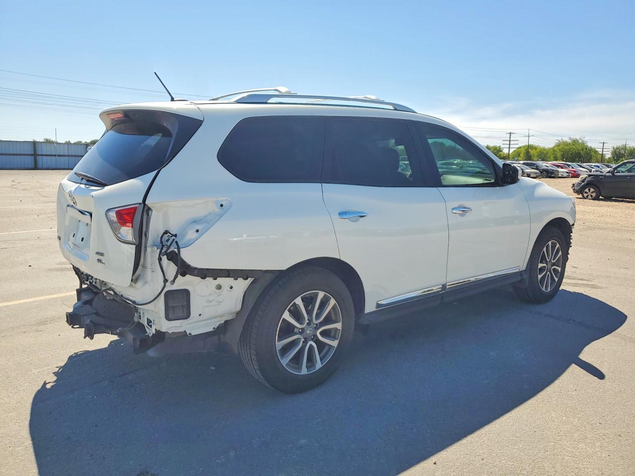2013 Nissan Pathfinder White vin: 5N1AR2MM3DC636480