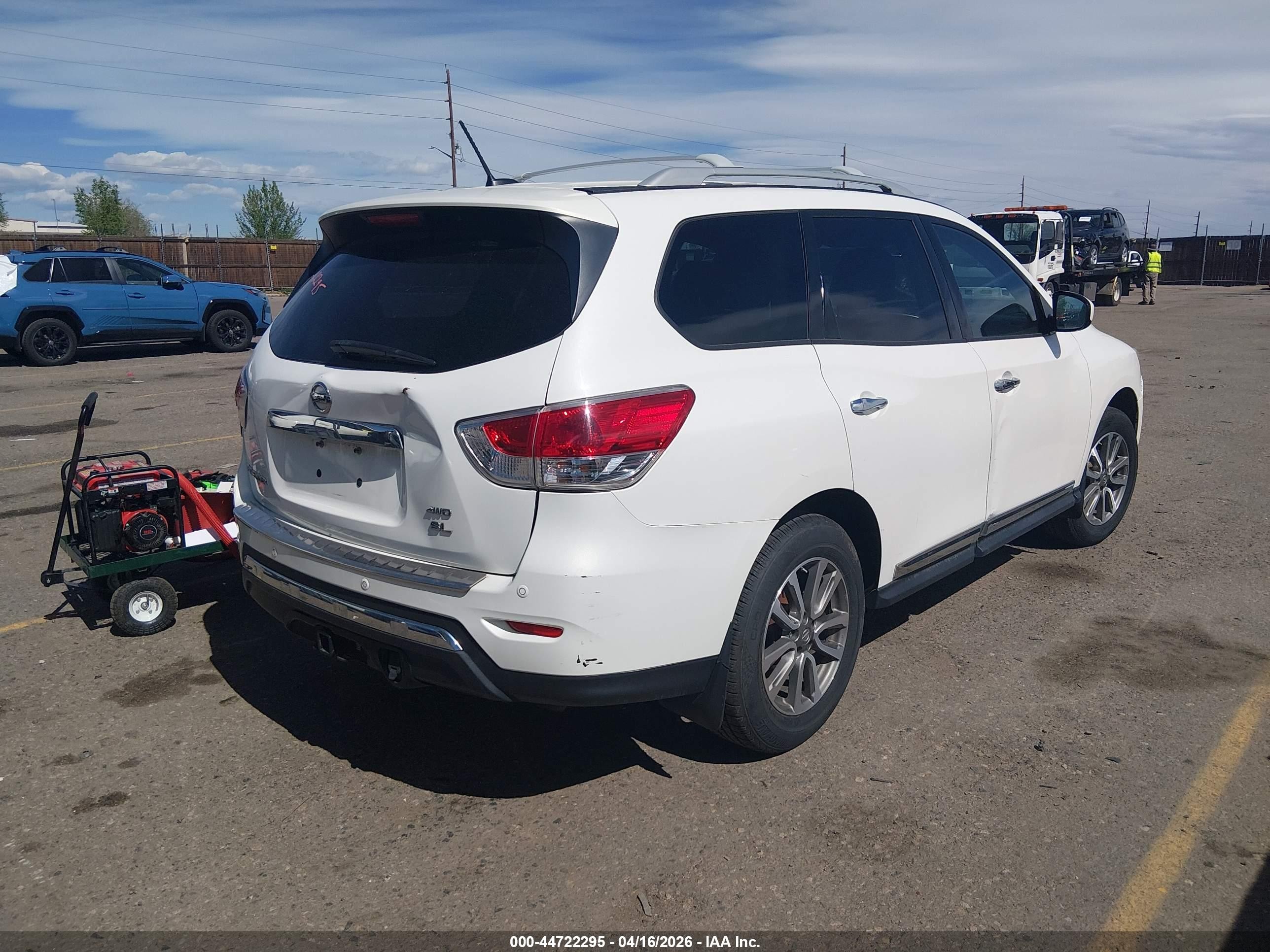2013 Nissan Pathfinder Sl White vin: 5N1AR2MM3DC652209
