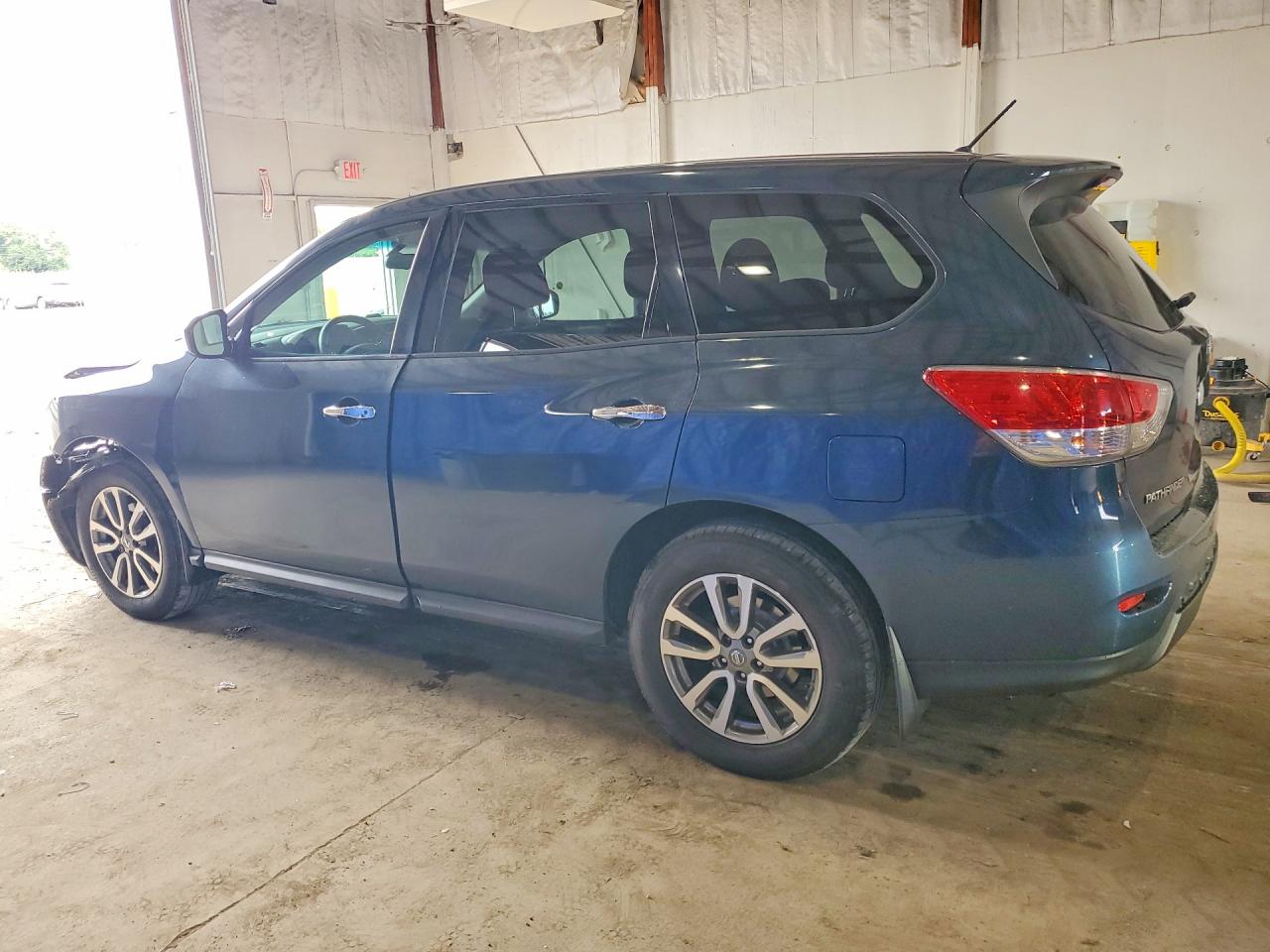 2013 Nissan Pathfinder S Blue vin: 5N1AR2MM3DC660214
