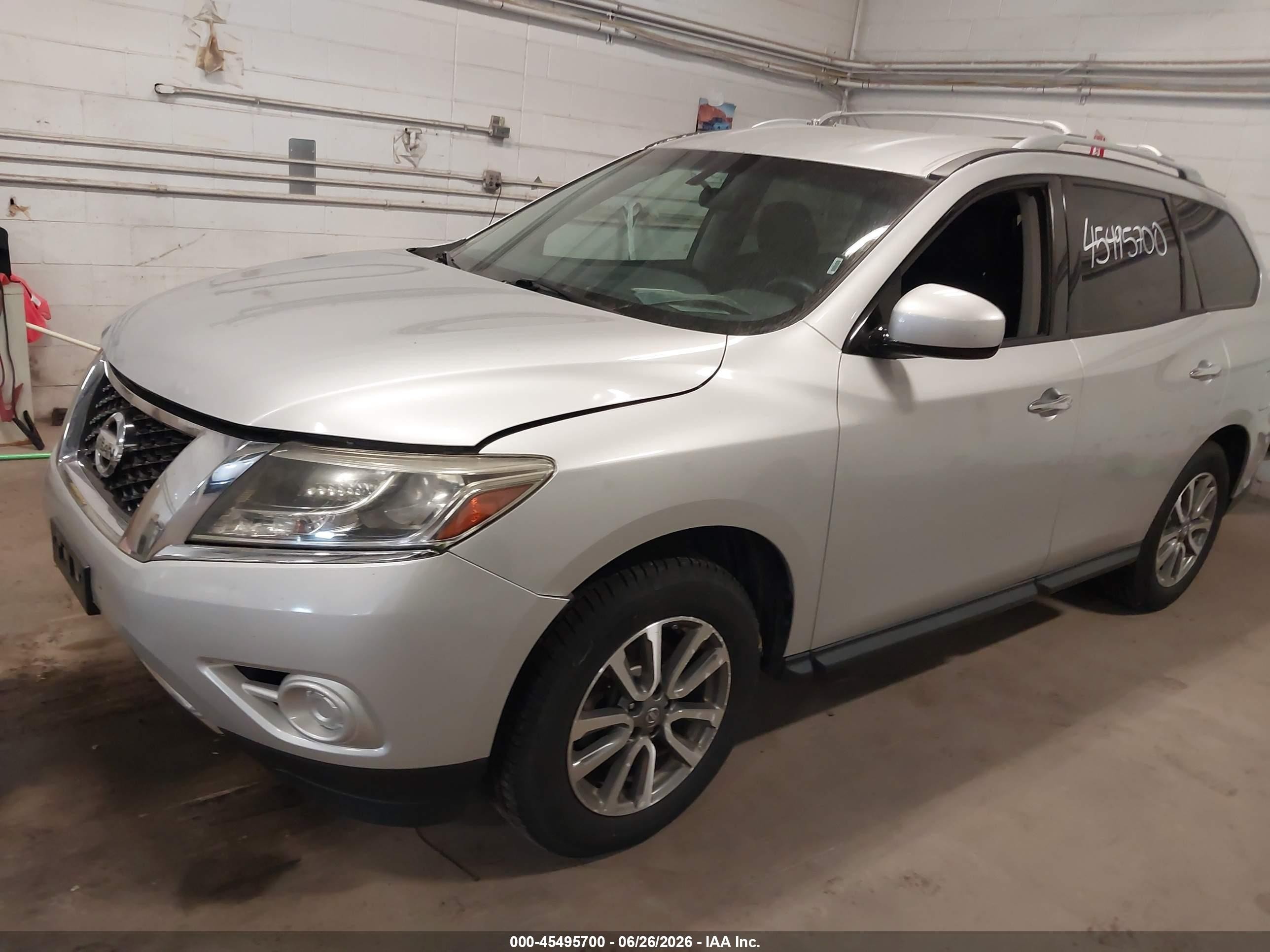 2013 Nissan Pathfinder Platinum/s/sl/sv Silver vin: 5N1AR2MM3DC662352