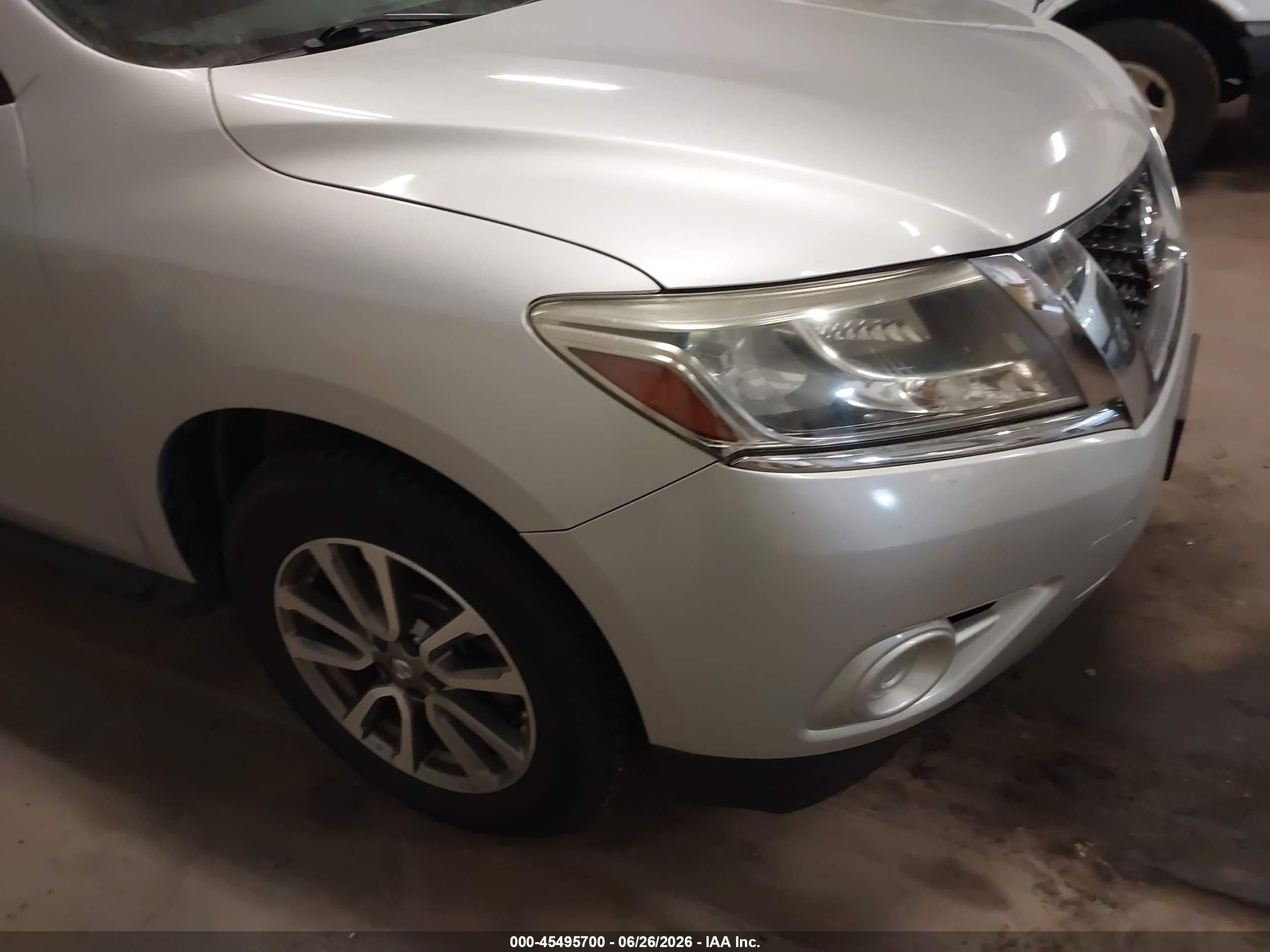2013 Nissan Pathfinder Platinum/s/sl/sv Silver vin: 5N1AR2MM3DC662352