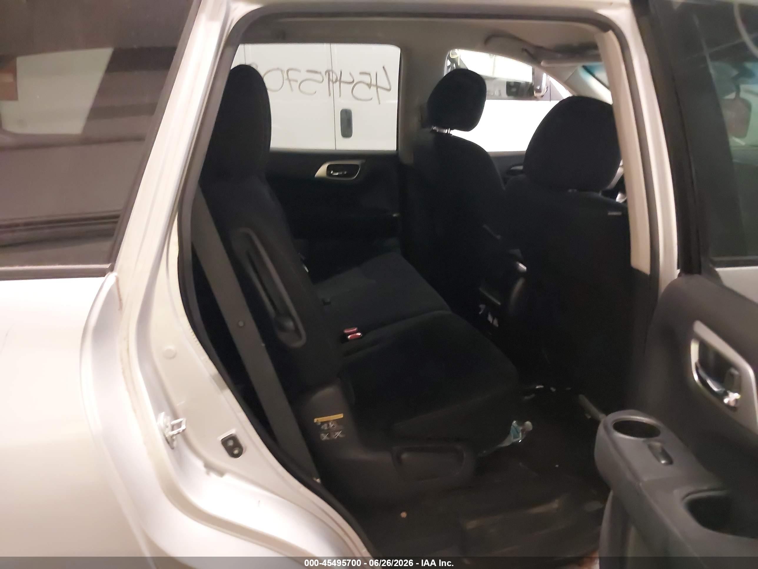 2013 Nissan Pathfinder Platinum/s/sl/sv Silver vin: 5N1AR2MM3DC662352