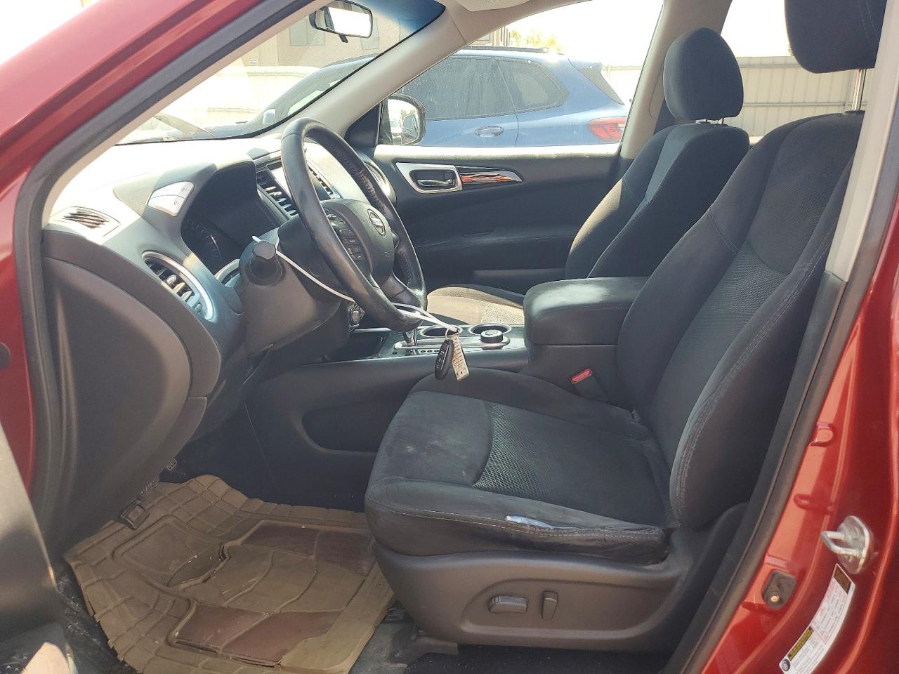 2013 Nissan Pathfinder S Красный vin: 5N1AR2MM3DC672119