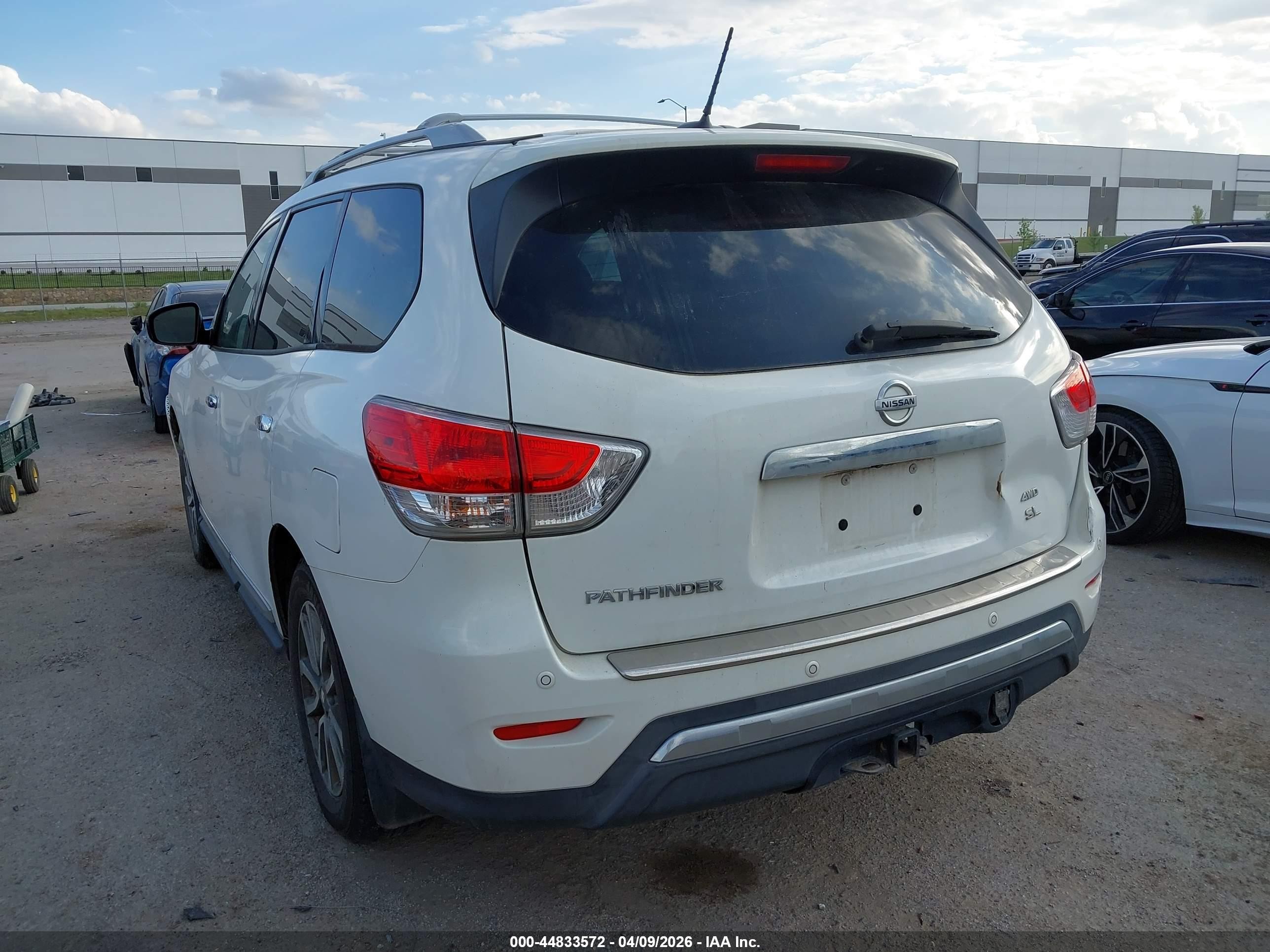 2013 Nissan Pathfinder Sl White vin: 5N1AR2MM3DC683525