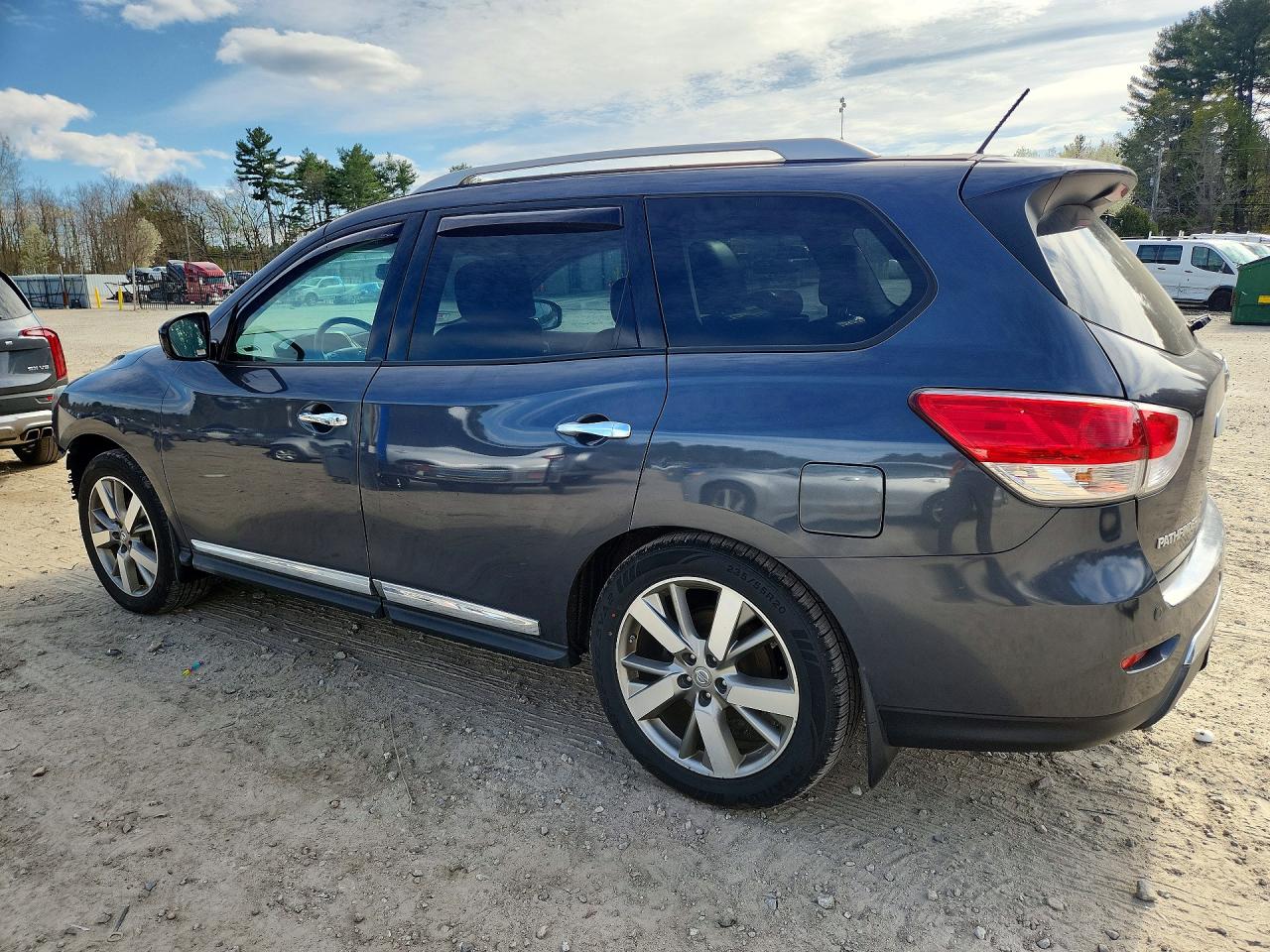 2013 Nissan Pathfinder S Gray vin: 5N1AR2MM3DC684321