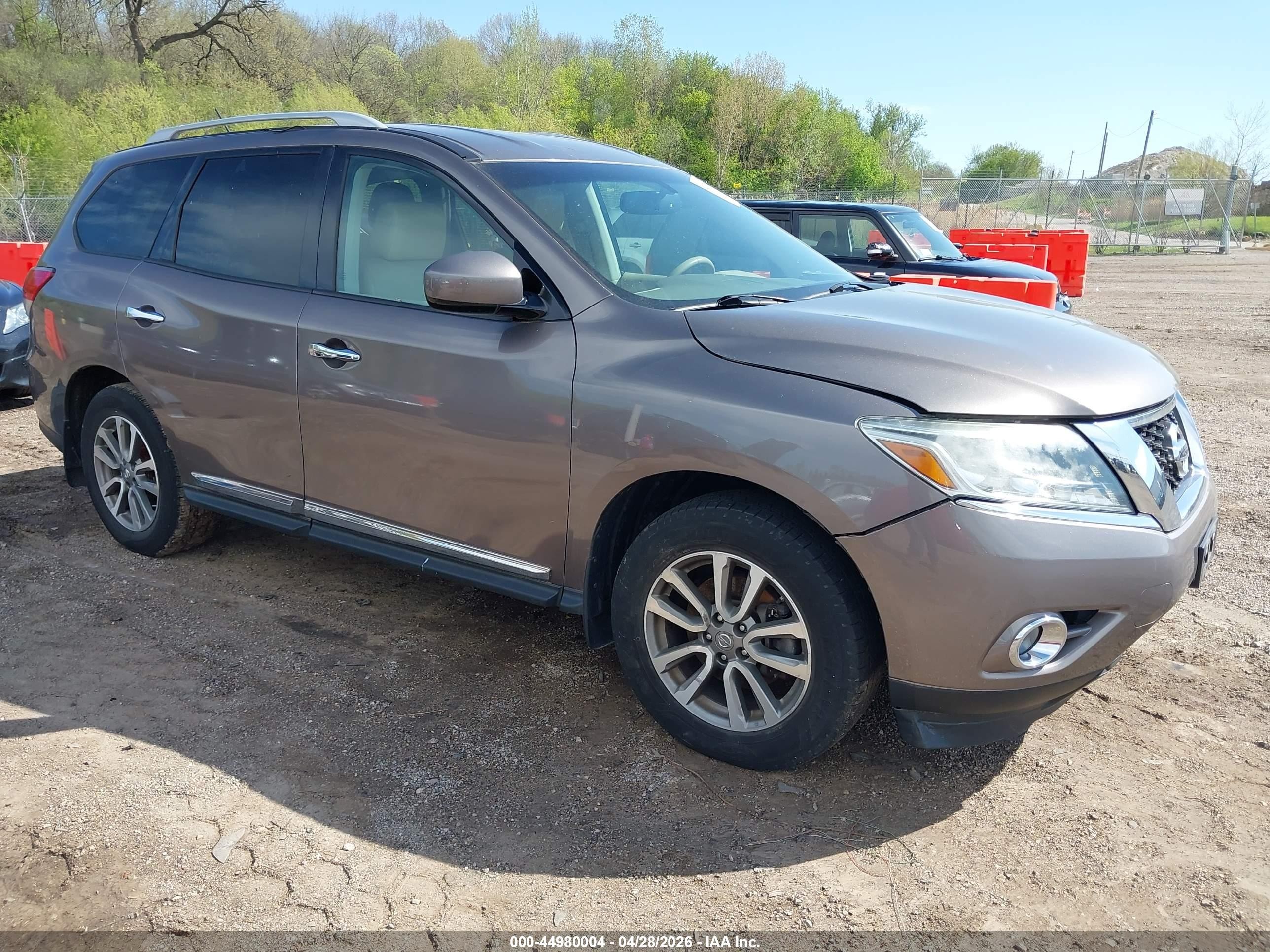 2013 Nissan Pathfinder Sl Brown vin: 5N1AR2MM3DC688997