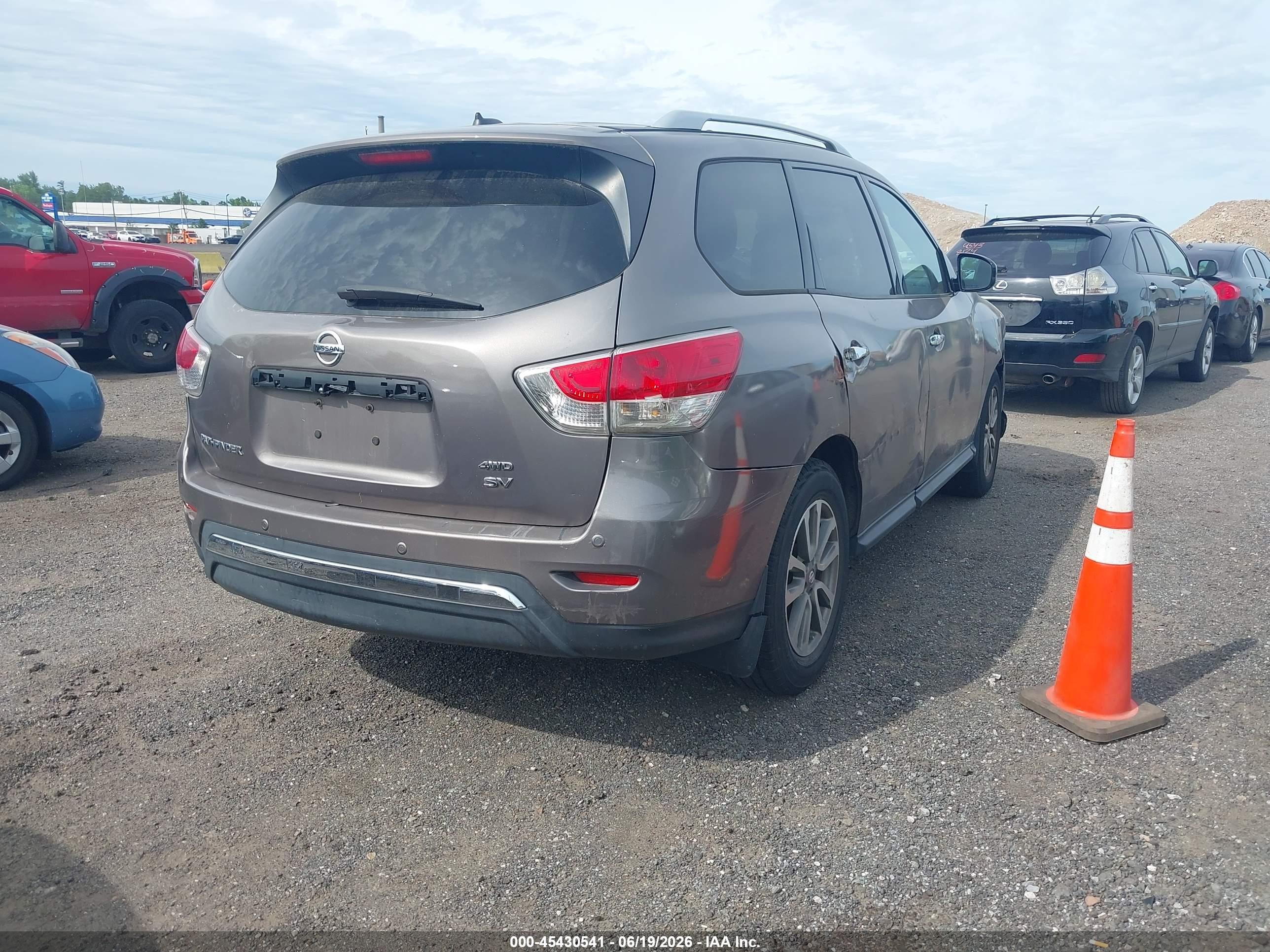 2014 Nissan Pathfinder Sv Gray vin: 5N1AR2MM3EC606588
