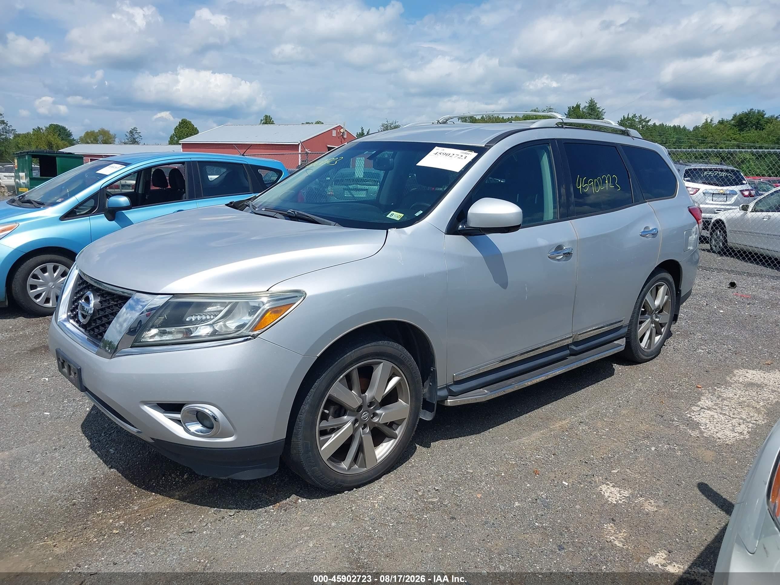 2014 Nissan Pathfinder Platinum Silver vin: 5N1AR2MM3EC607823