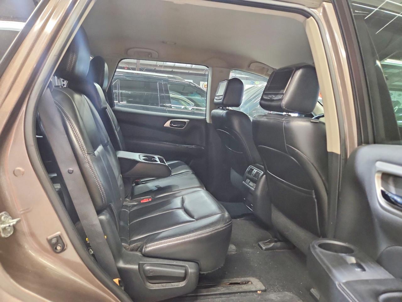 2014 Nissan Pathfinder S Gray vin: 5N1AR2MM3EC607952