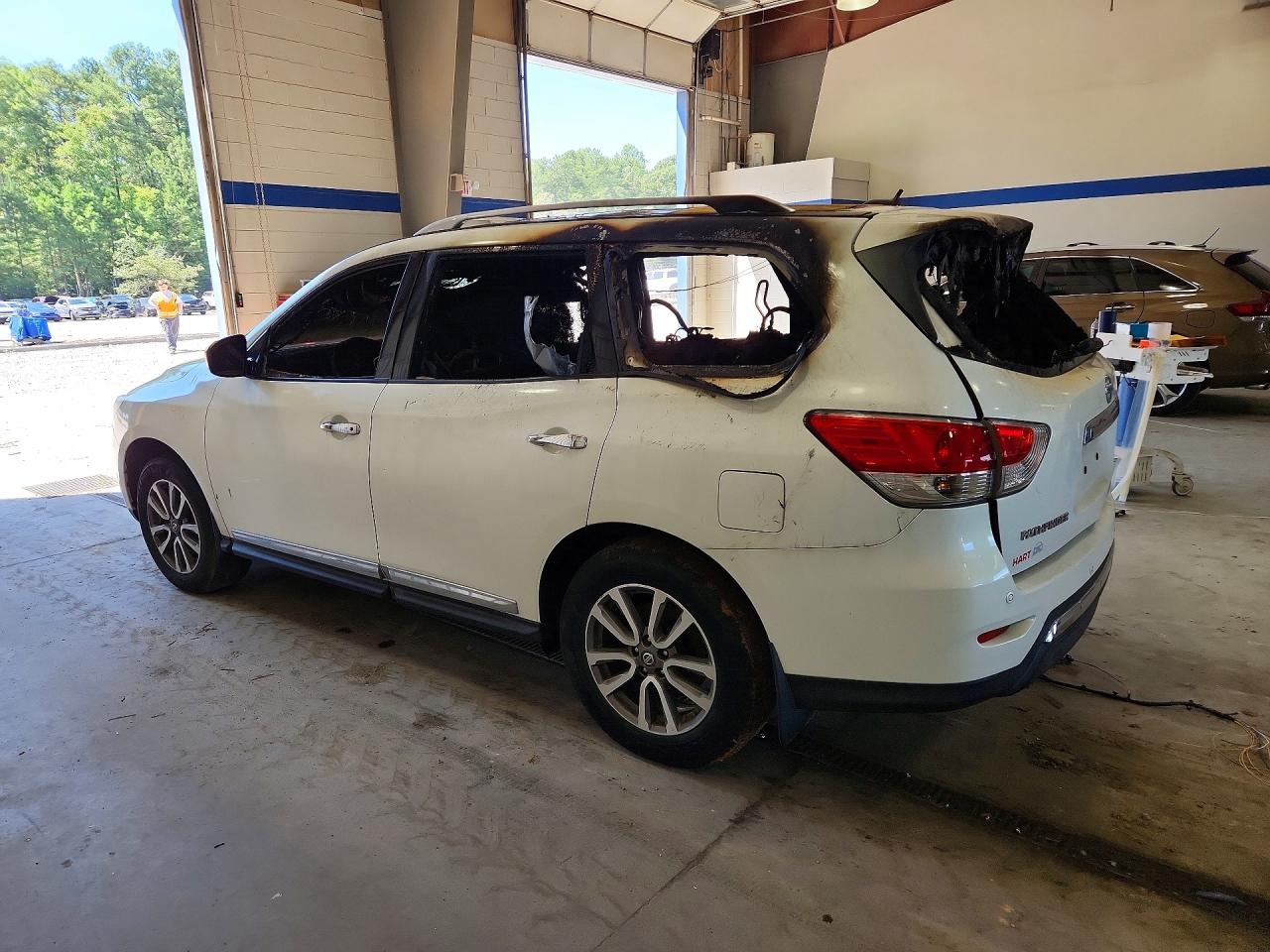 2014 Nissan Pathfinder S White vin: 5N1AR2MM3EC609443