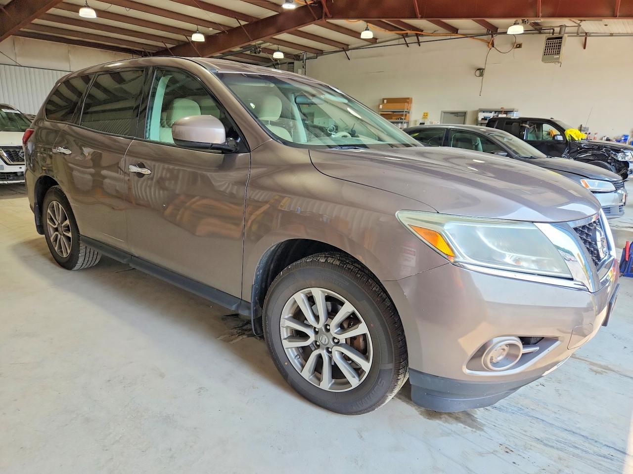 2014 Nissan Pathfinder S/sv/sl/platinum Tan vin: 5N1AR2MM3EC610320