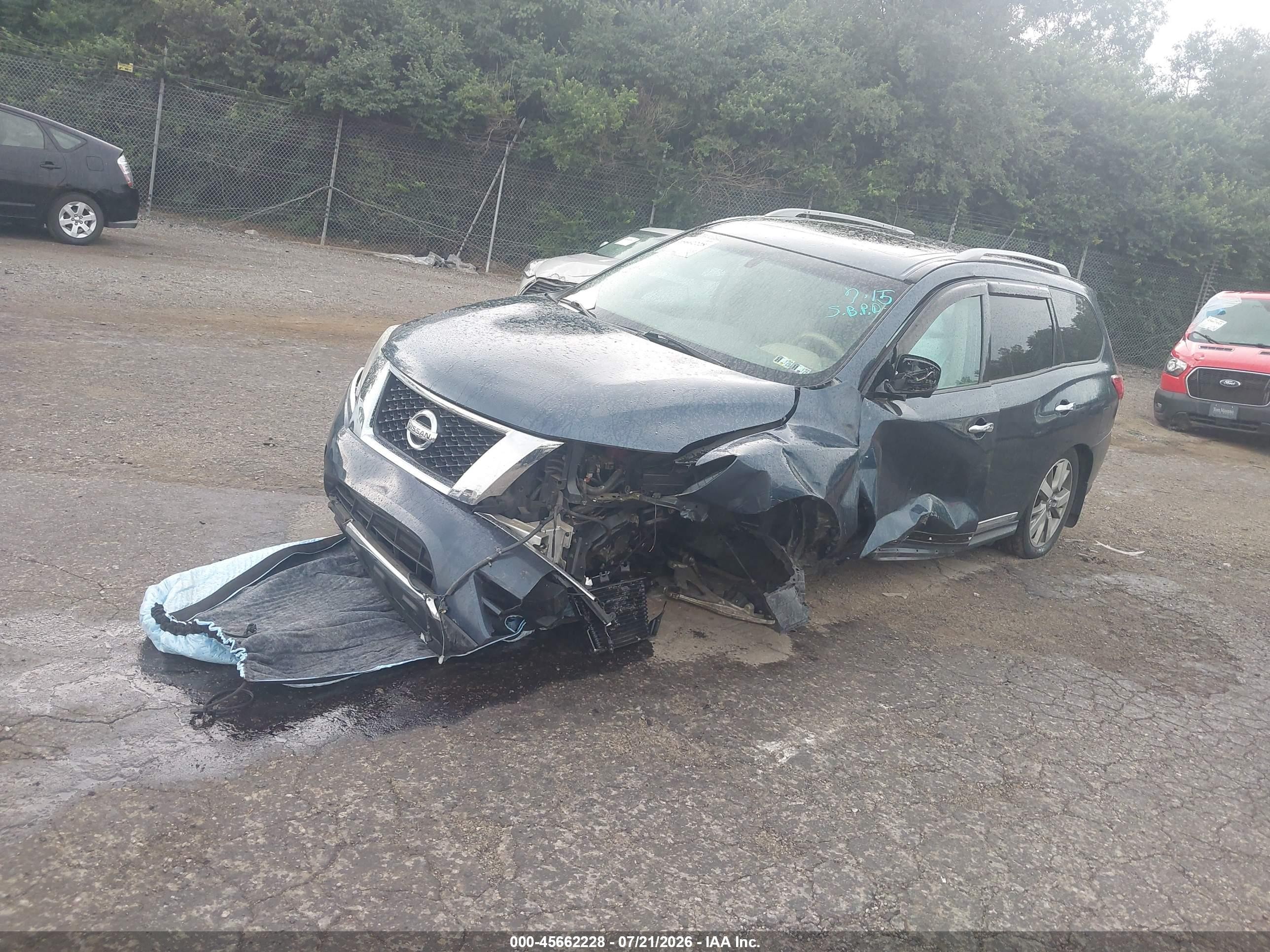 2014 Nissan Pathfinder Platinum Blue vin: 5N1AR2MM3EC611029