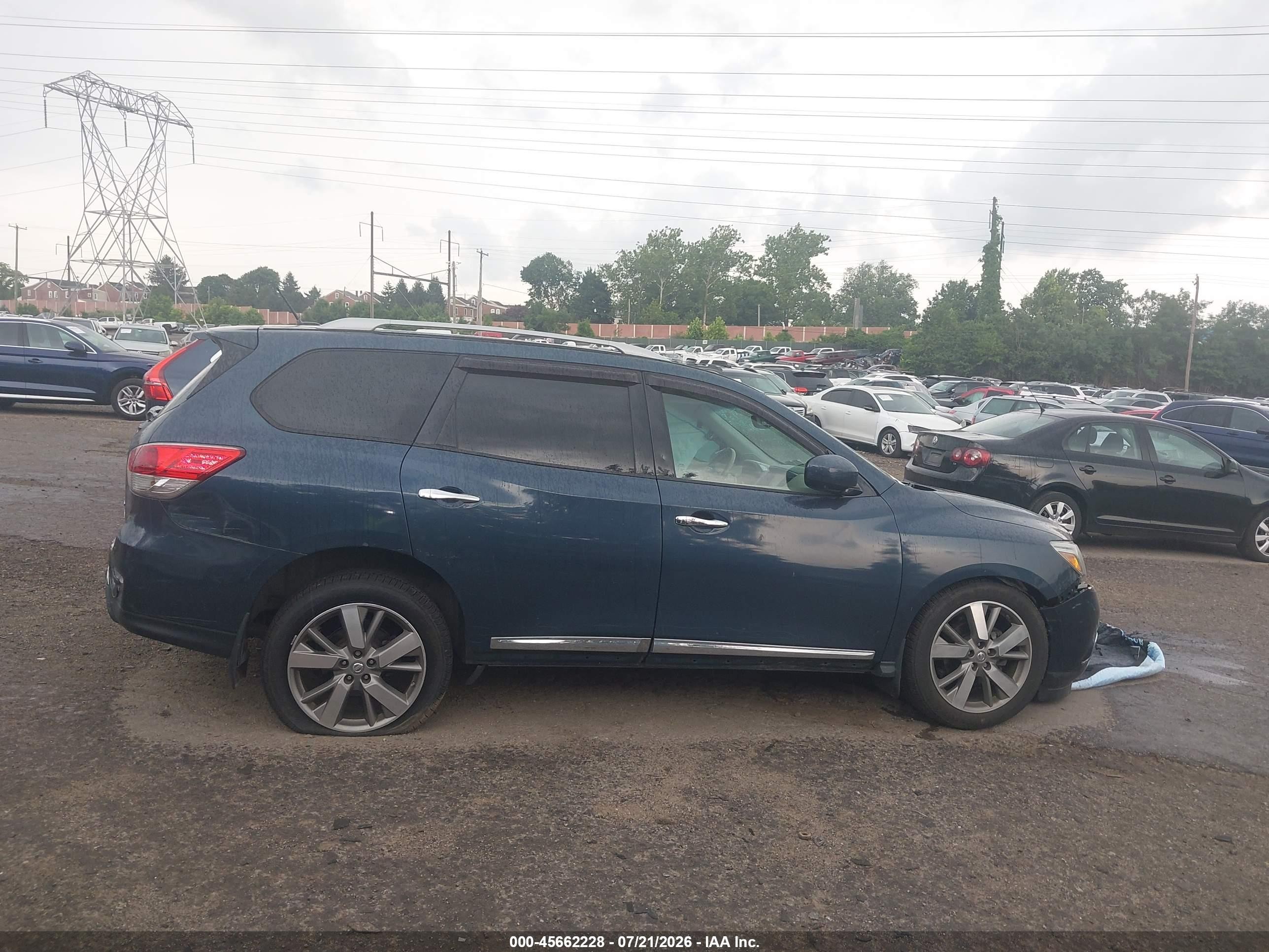 2014 Nissan Pathfinder Platinum Blue vin: 5N1AR2MM3EC611029