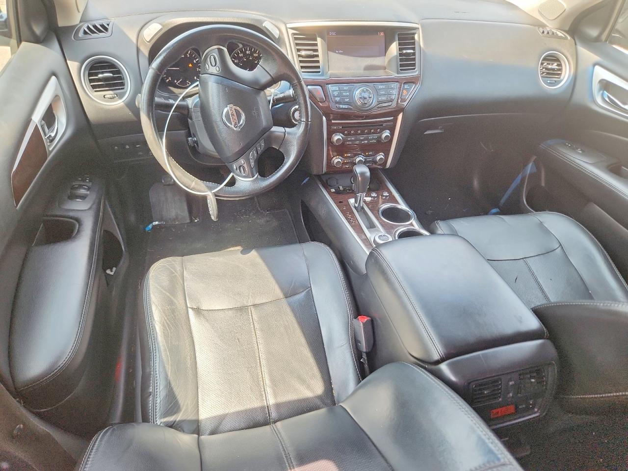 2014 Nissan Pathfinder S Серый vin: 5N1AR2MM3EC626937