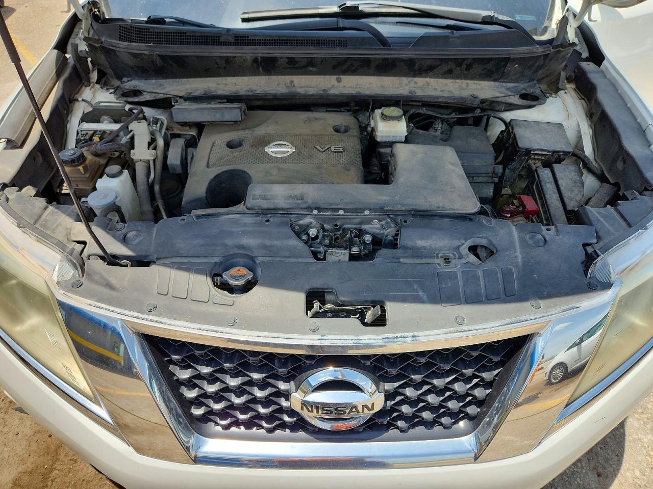 2014 Nissan Pathfinder Sv White vin: 5N1AR2MM3EC628316