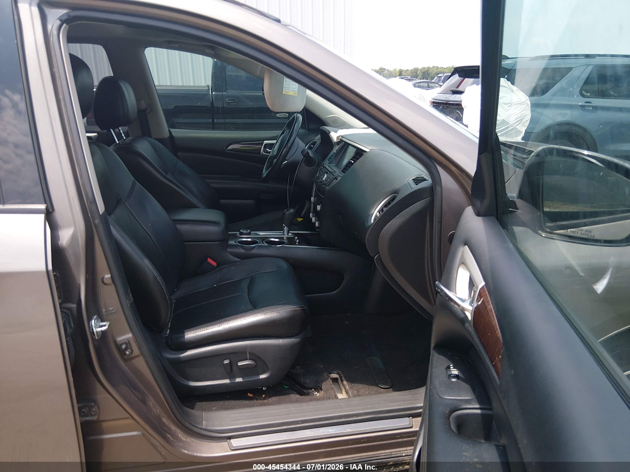 2014 Nissan Pathfinder Platinum Серый vin: 5N1AR2MM3EC633046