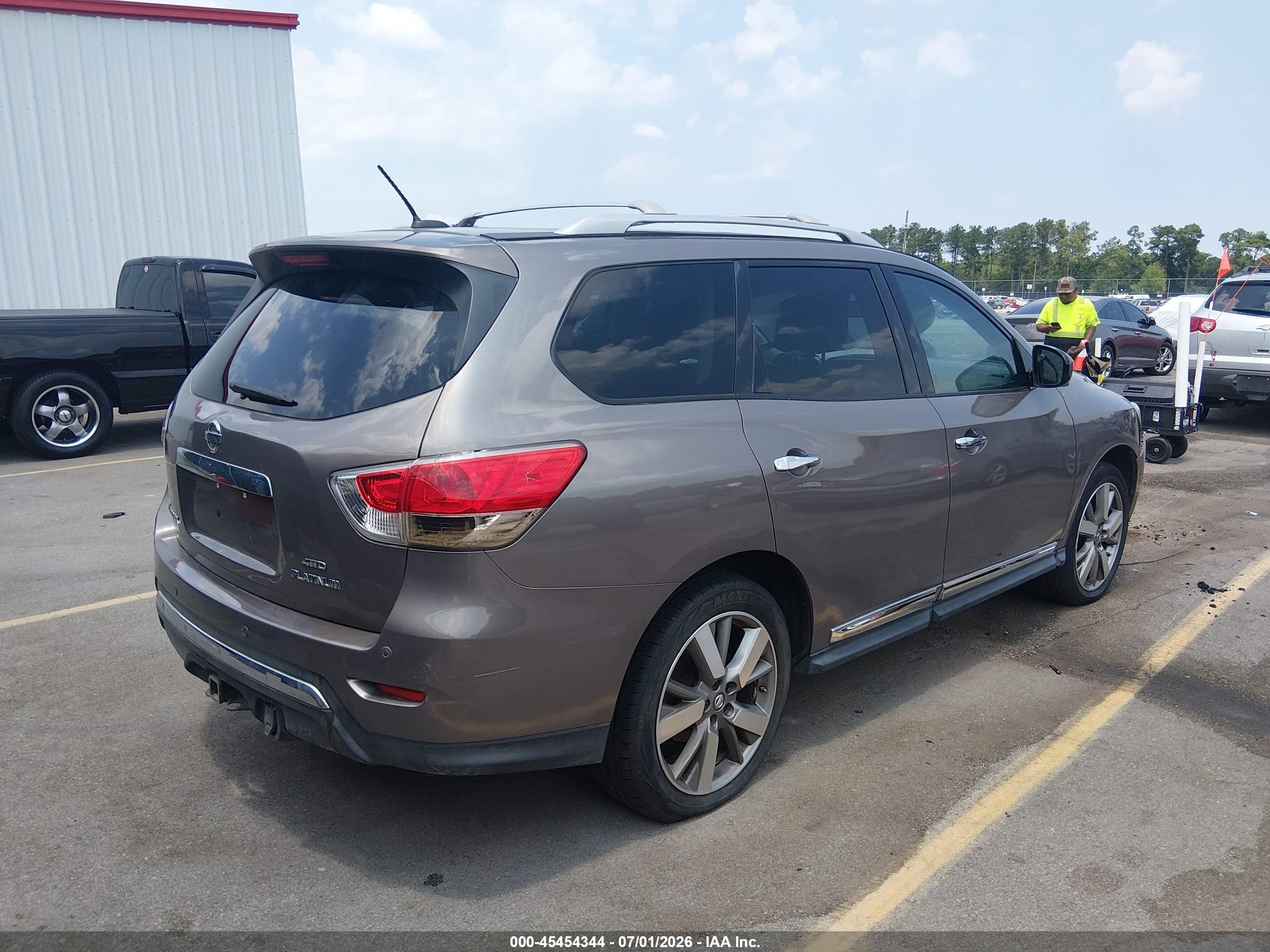2014 Nissan Pathfinder Platinum Серый vin: 5N1AR2MM3EC633046