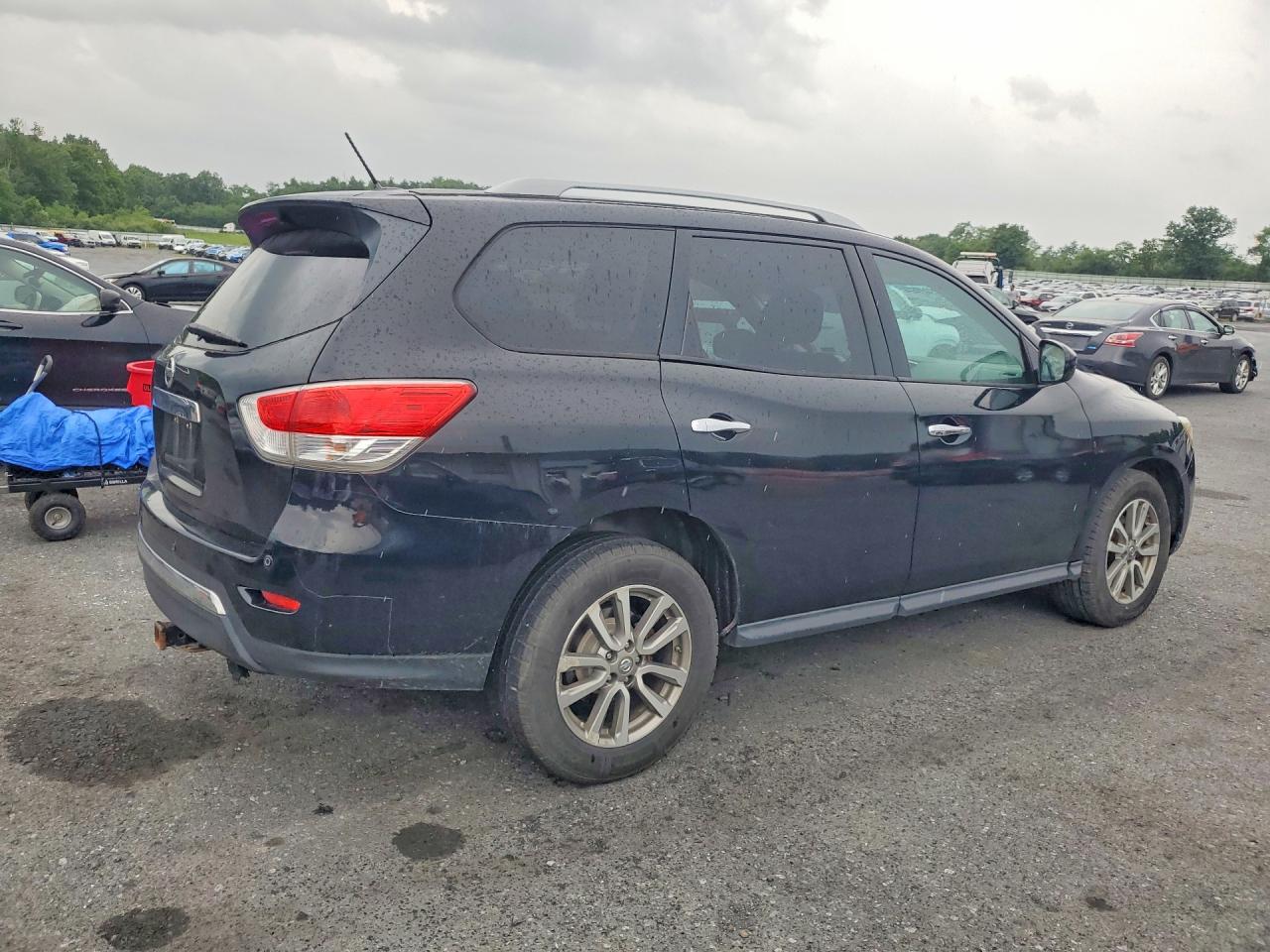 2014 Nissan Pathfinder Sv Черный vin: 5N1AR2MM3EC661655