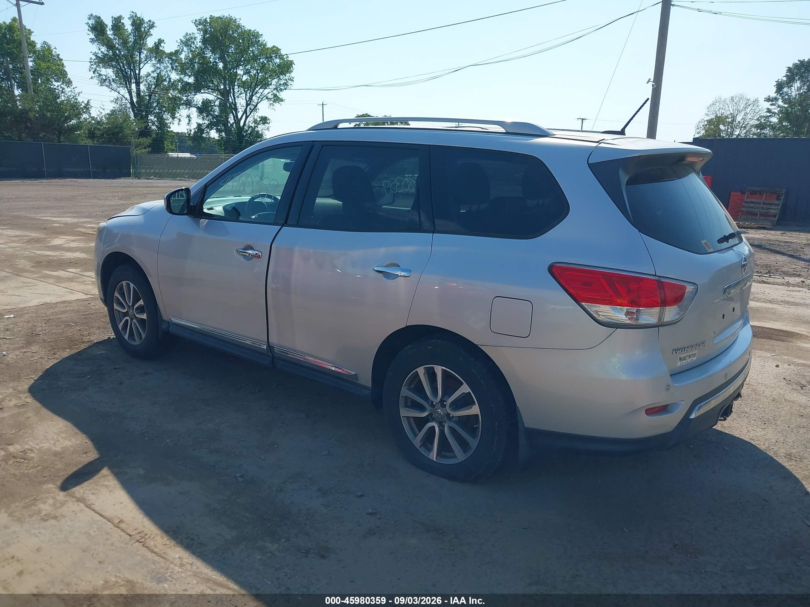 2014 Nissan Pathfinder Sl Silver vin: 5N1AR2MM3EC662935