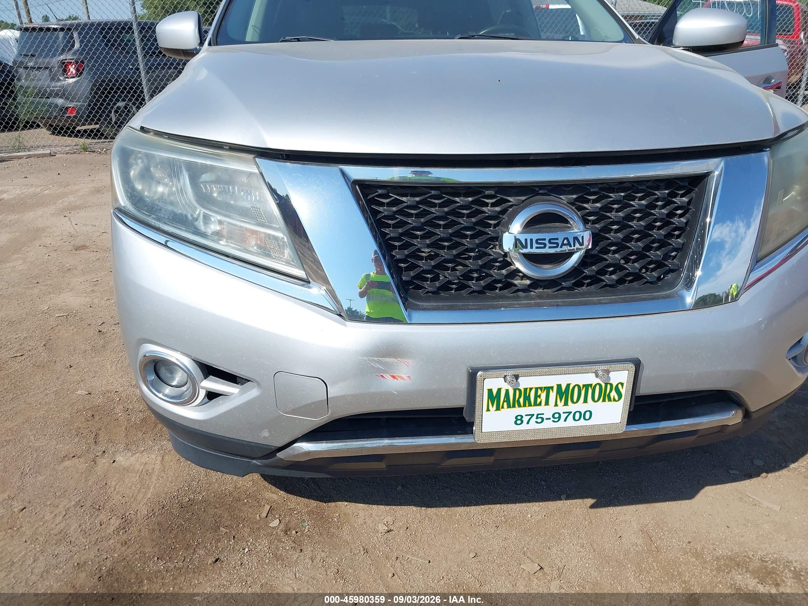 2014 Nissan Pathfinder Sl Silver vin: 5N1AR2MM3EC662935