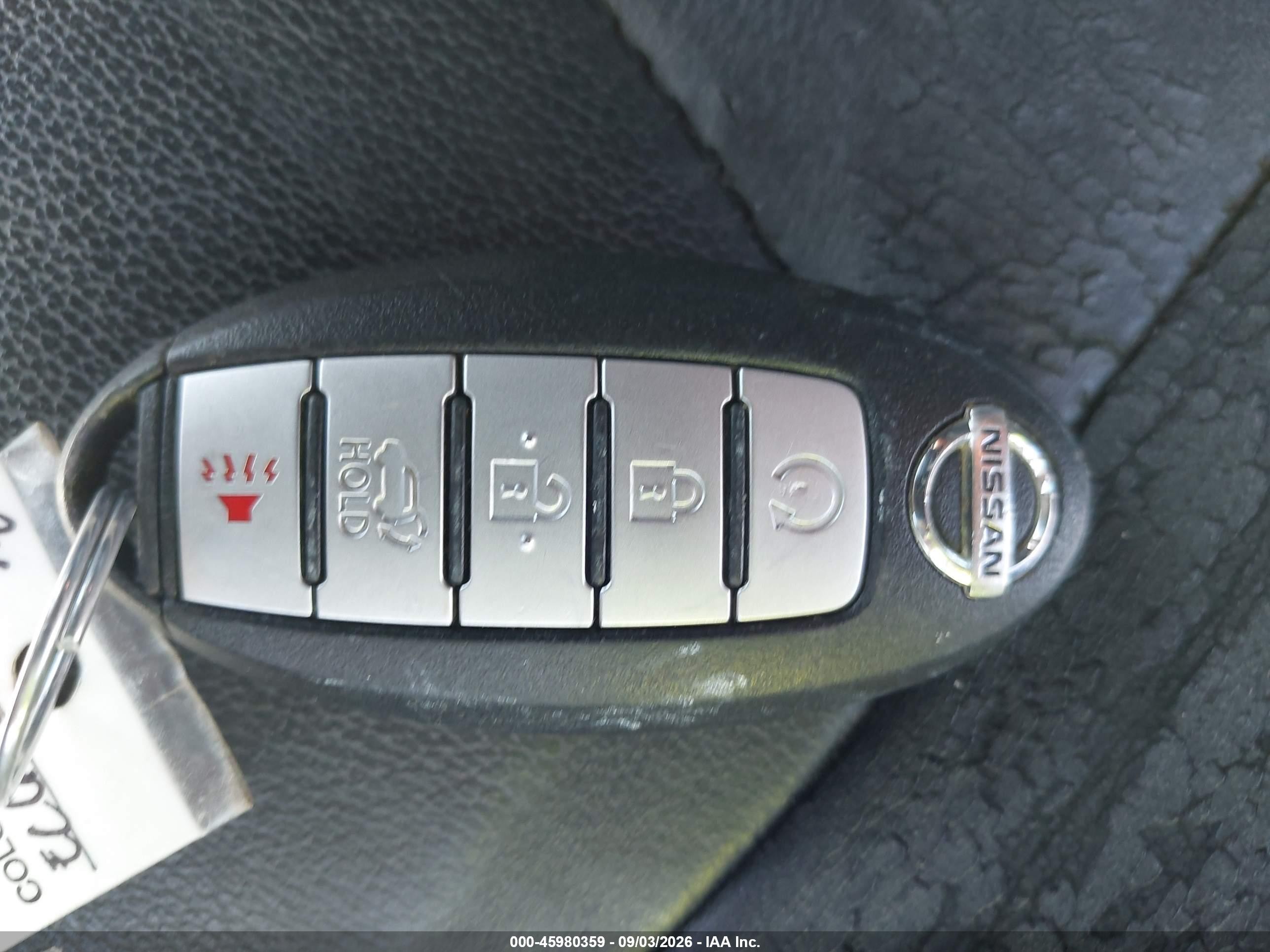 2014 Nissan Pathfinder Sl Silver vin: 5N1AR2MM3EC662935