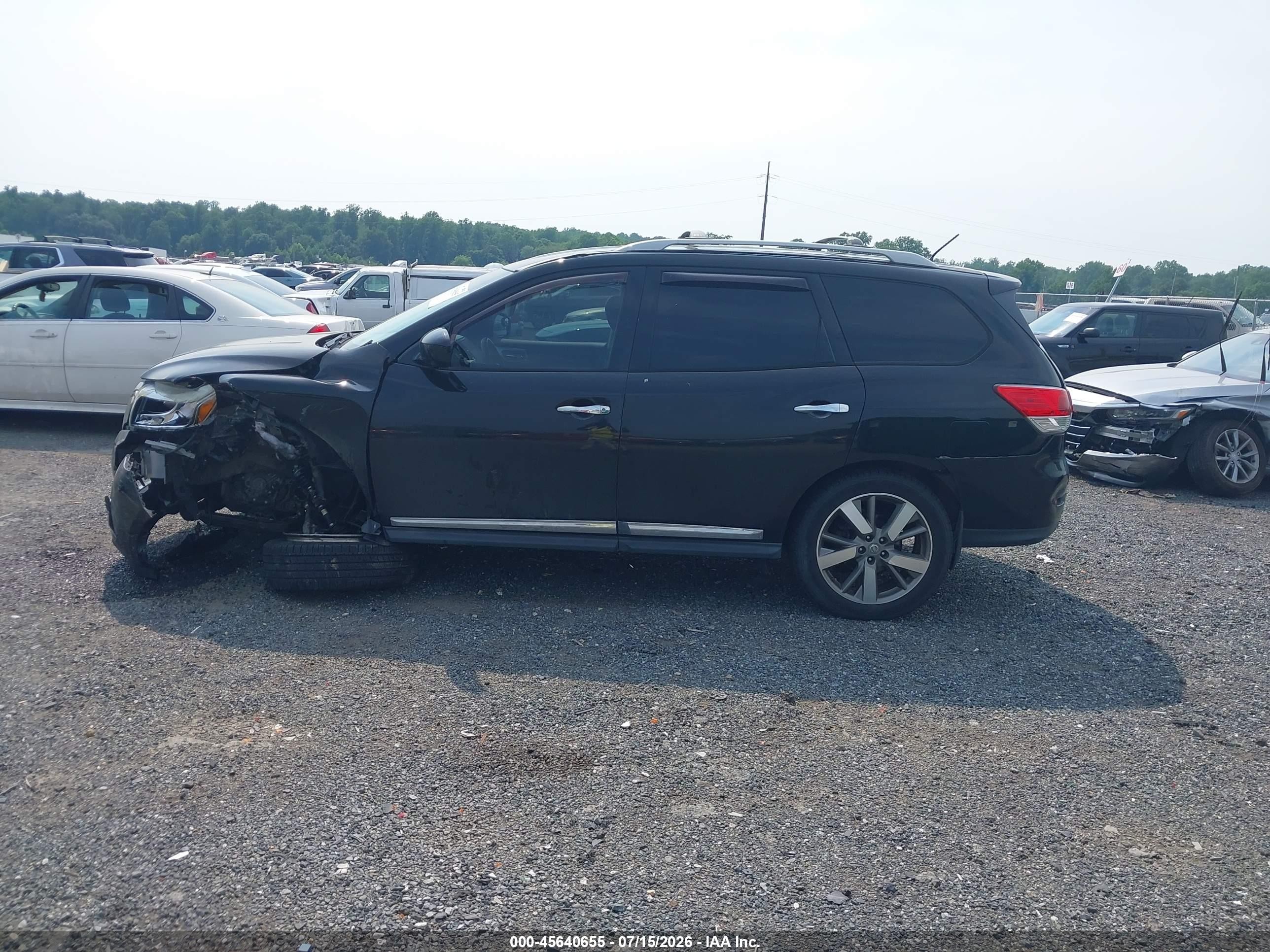 2014 Nissan Pathfinder Platinum Black vin: 5N1AR2MM3EC665835