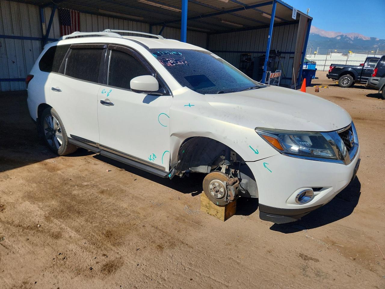2014 Nissan Pathfinder Platinum White vin: 5N1AR2MM3EC677340