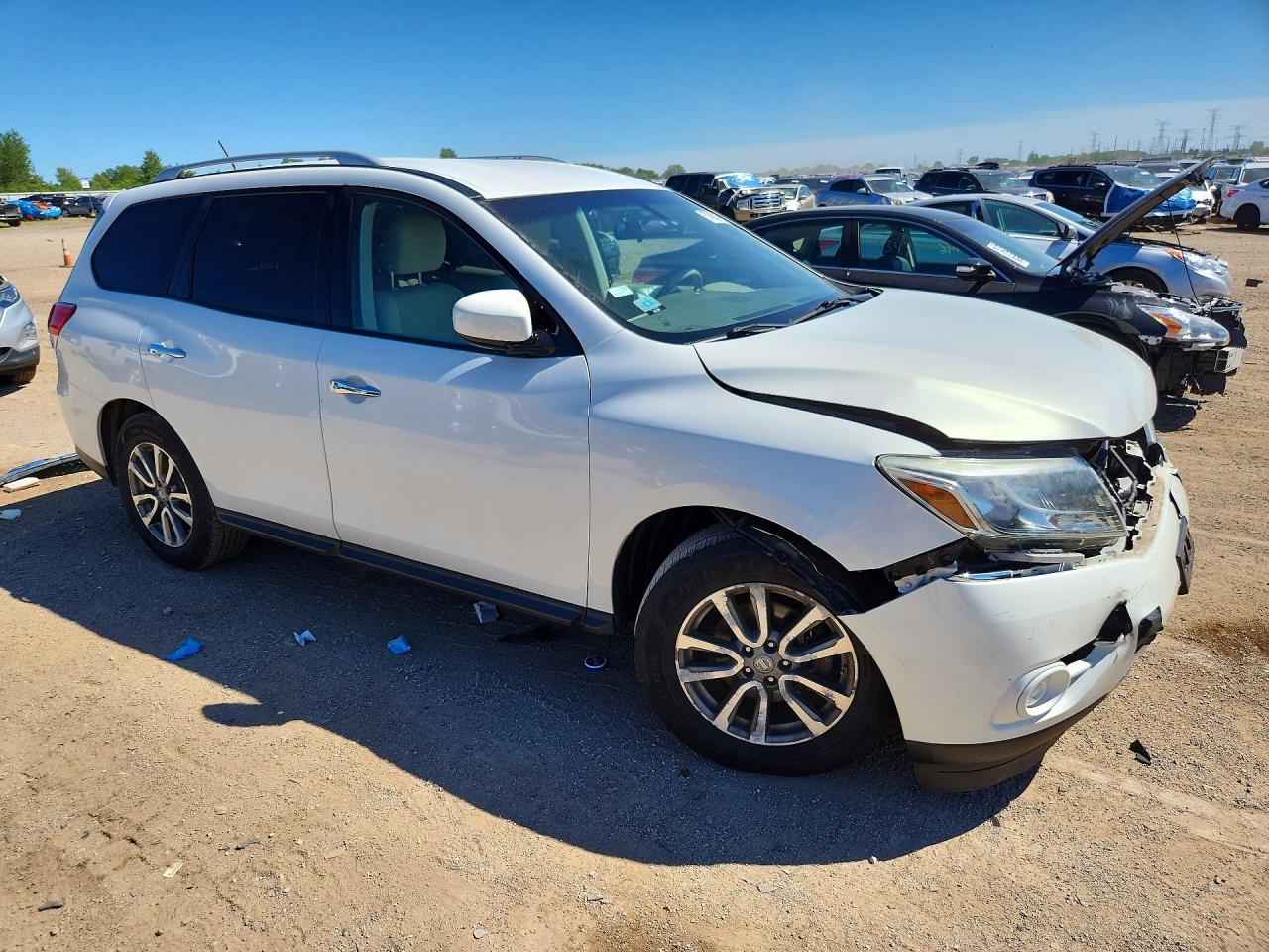 2014 Nissan Pathfinder Sv White vin: 5N1AR2MM3EC680271